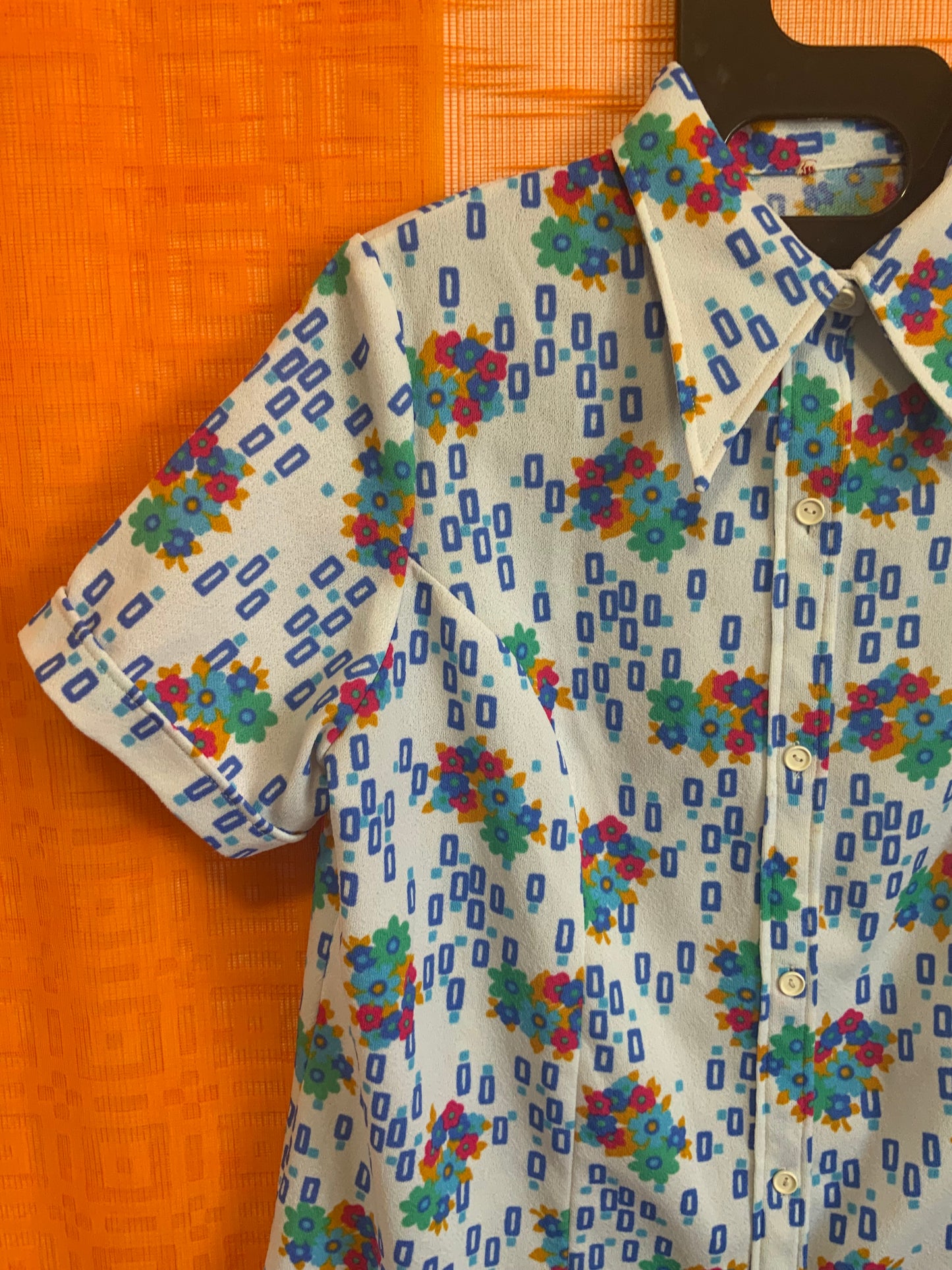 Chemise a fleurs col pelle à tartes Vintage 1970 - T42