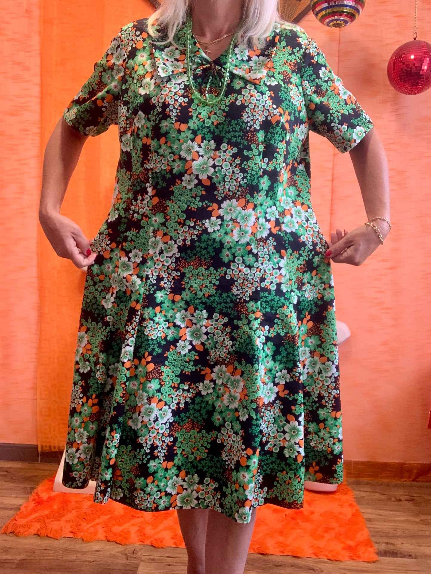 Robe a fleurs Confection création Vintage 1970- T46