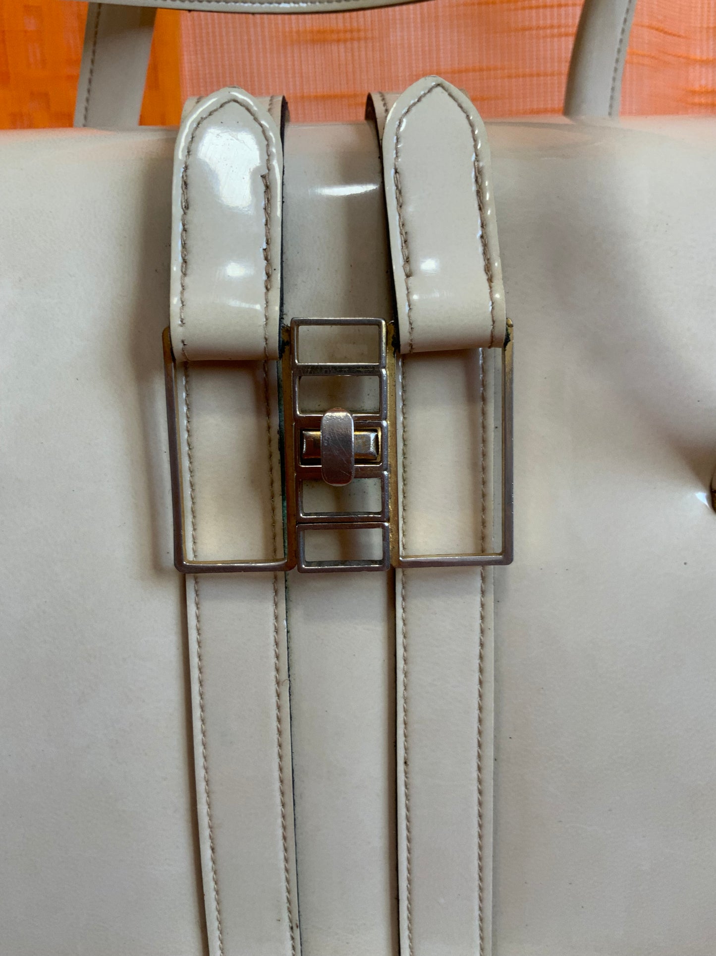 Élégant Sac cuir vernis blanc Ancien Années 50/60 Vintage