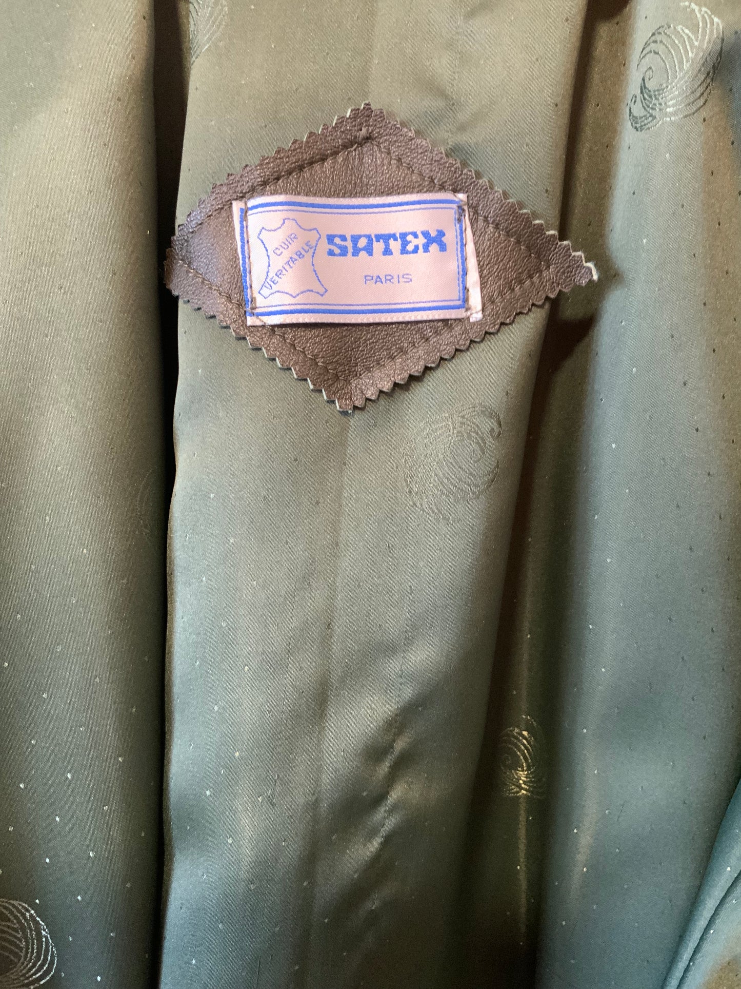 Veste en cuir 3/4 Belle Forme- Vintage 1980/90 TU.