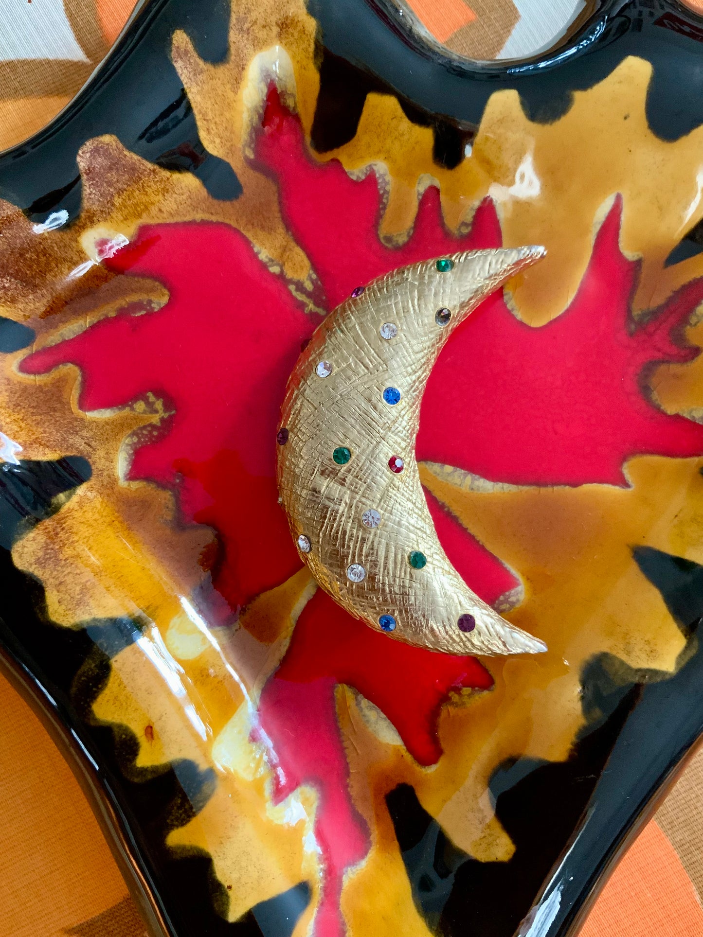 Broche Lune en métal Vintage