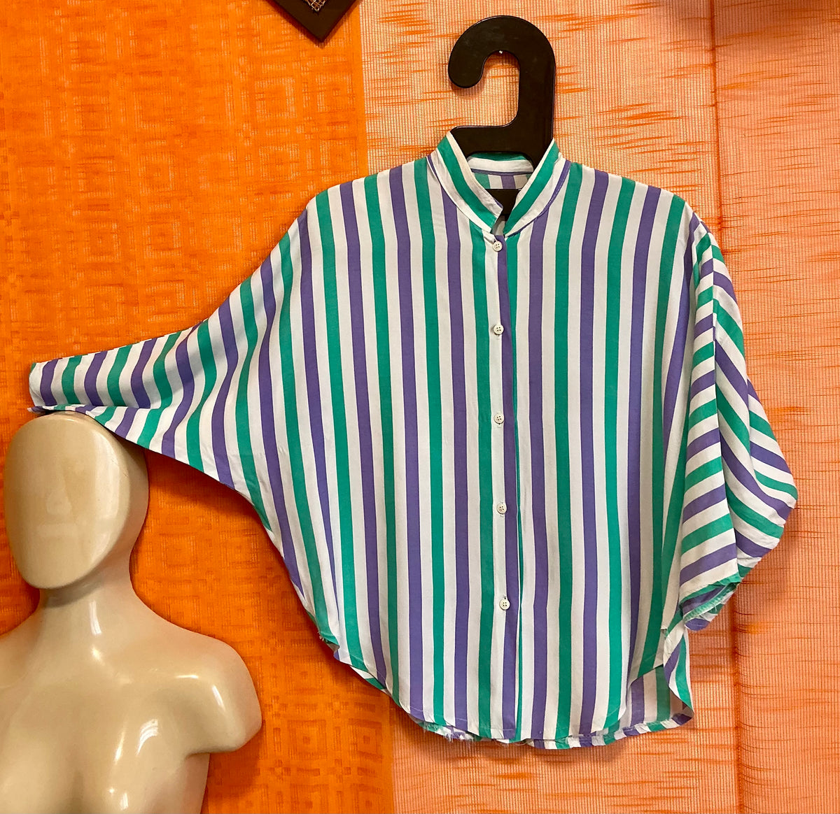 Chemise Originale 1980 Vintage Pure forme - France T44 maxi.