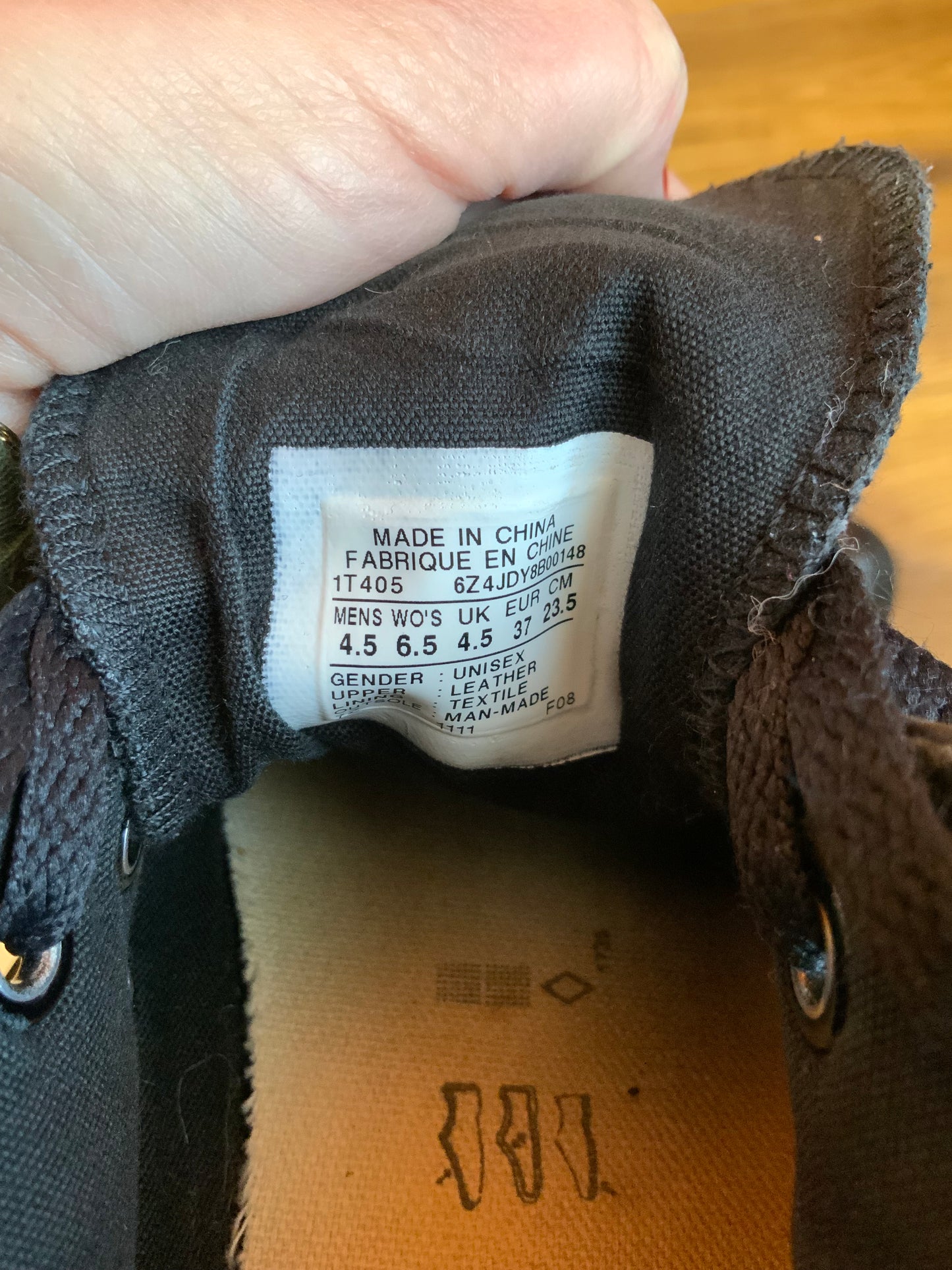 Baskets Converses All Star Montantes Vintage 2000’ Cuir noir- T37