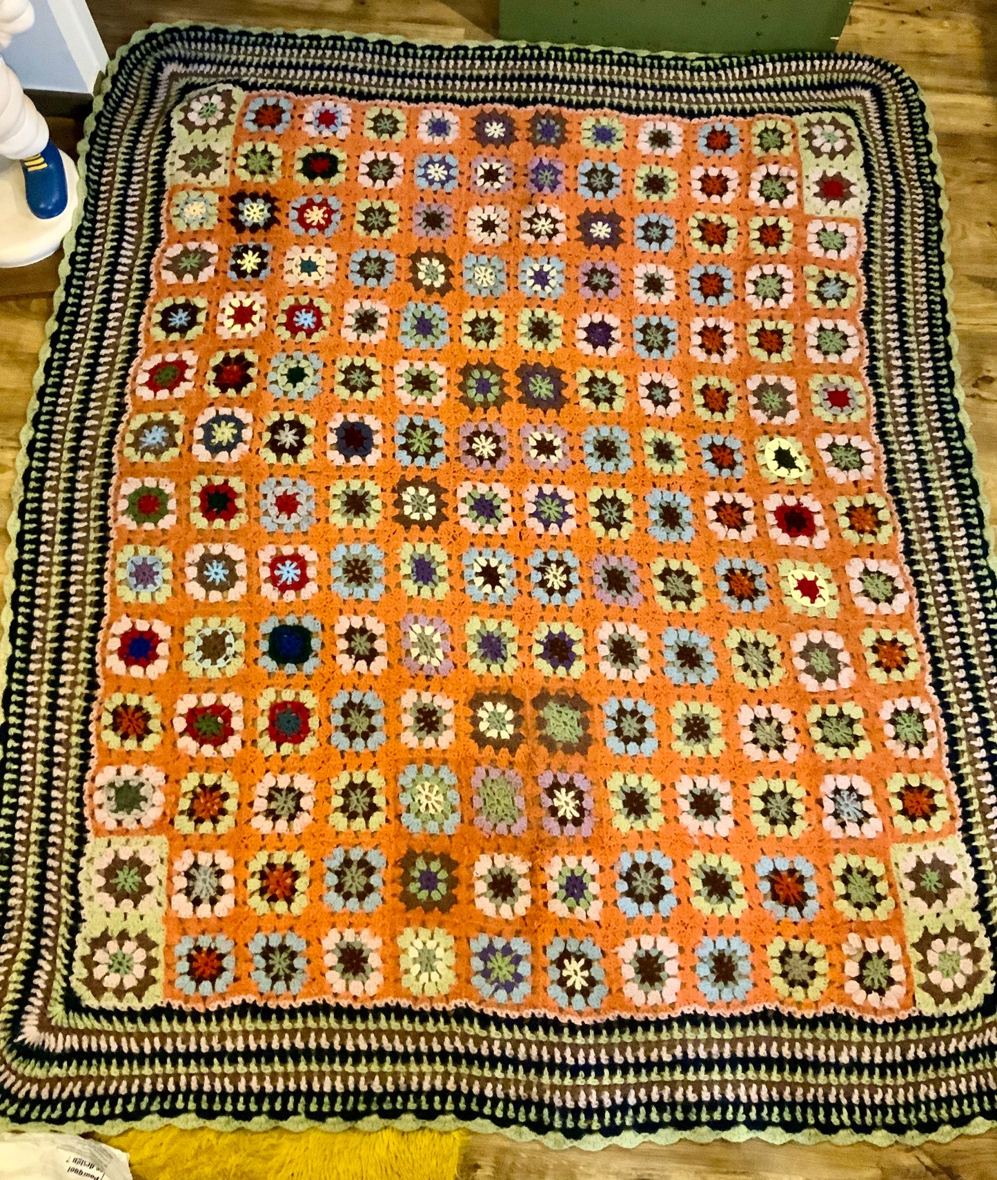 Très grand couvre lit Couverture Laine Crochet Vintage 1970