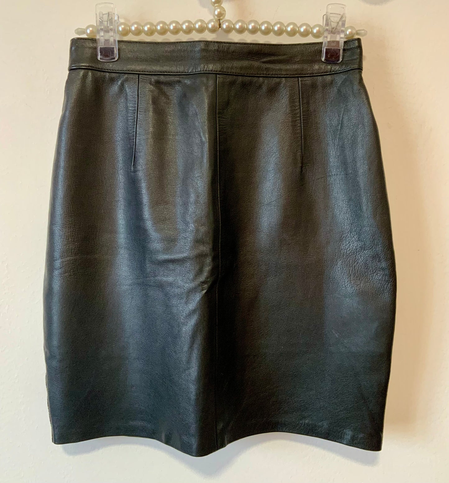 Mini jupe cuir noir Vintage 1980/90- T34/36