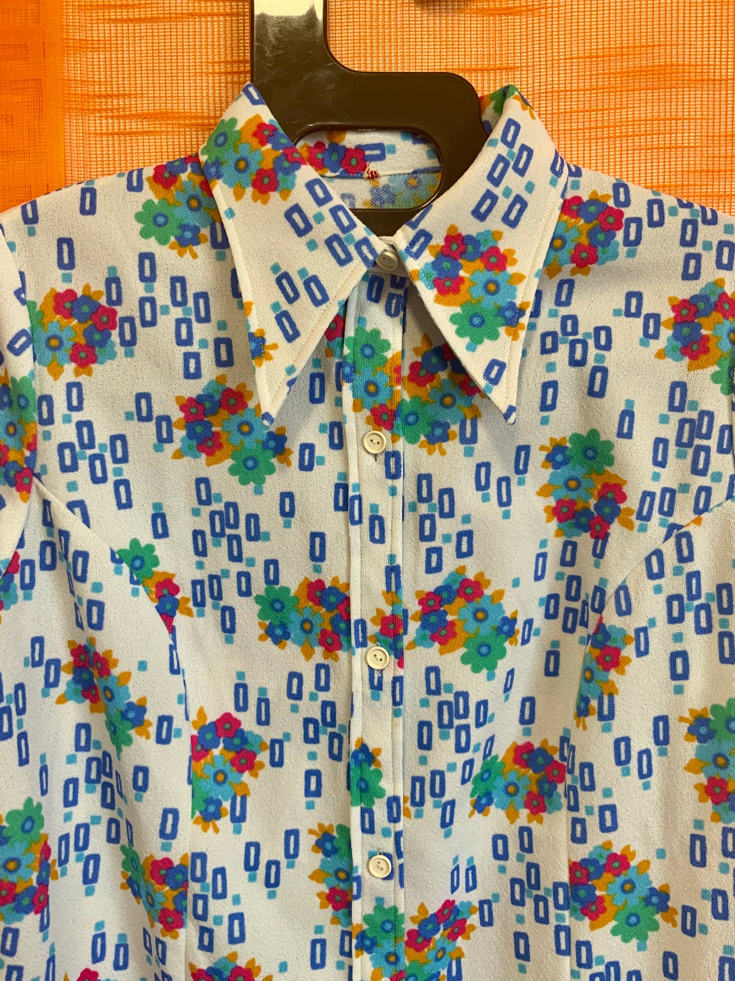 Chemise a fleurs col pelle à tartes Vintage 1970 - T42