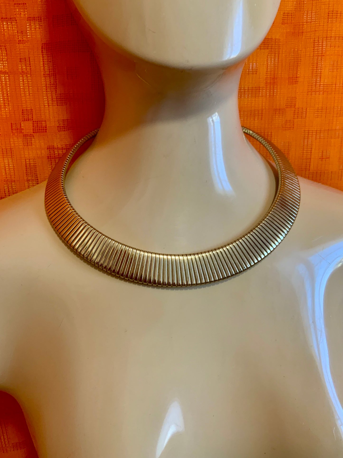 Collier plastron original Vintage 2000