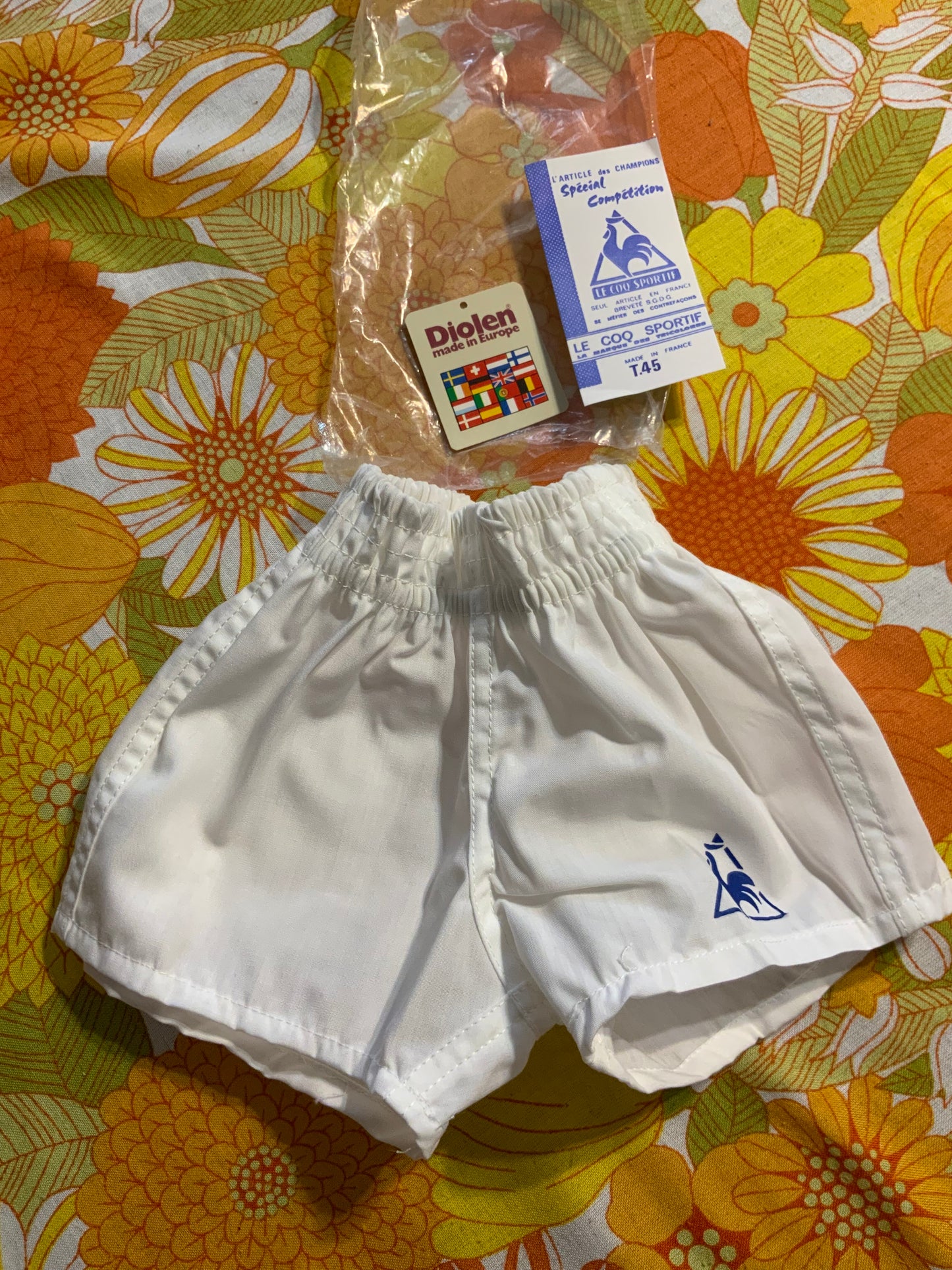Short bébé Neuf 1970/80 Le CoQ sportif