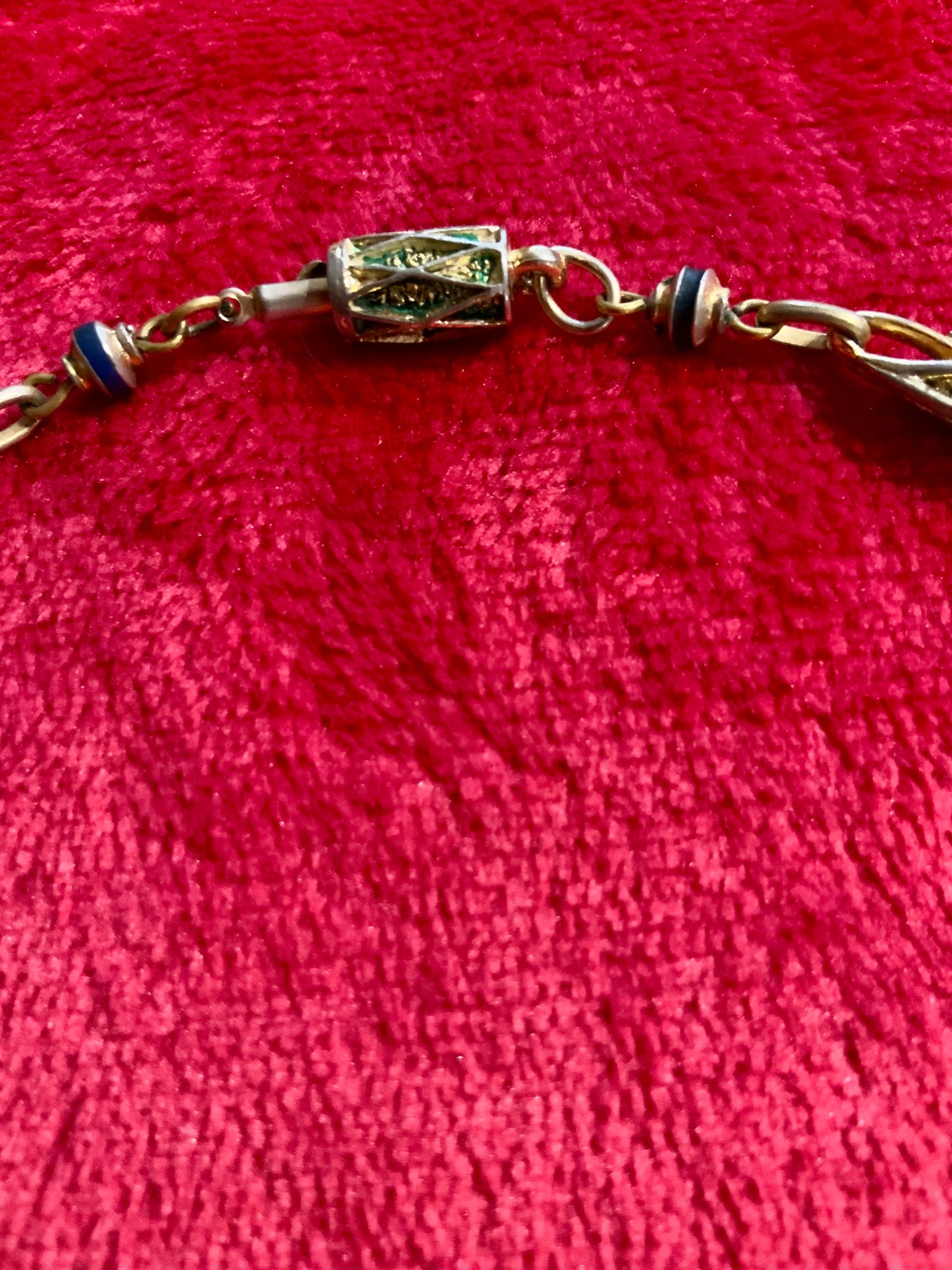 Sublime Collier Balenciaga Chic Vintage Haut de Gamme