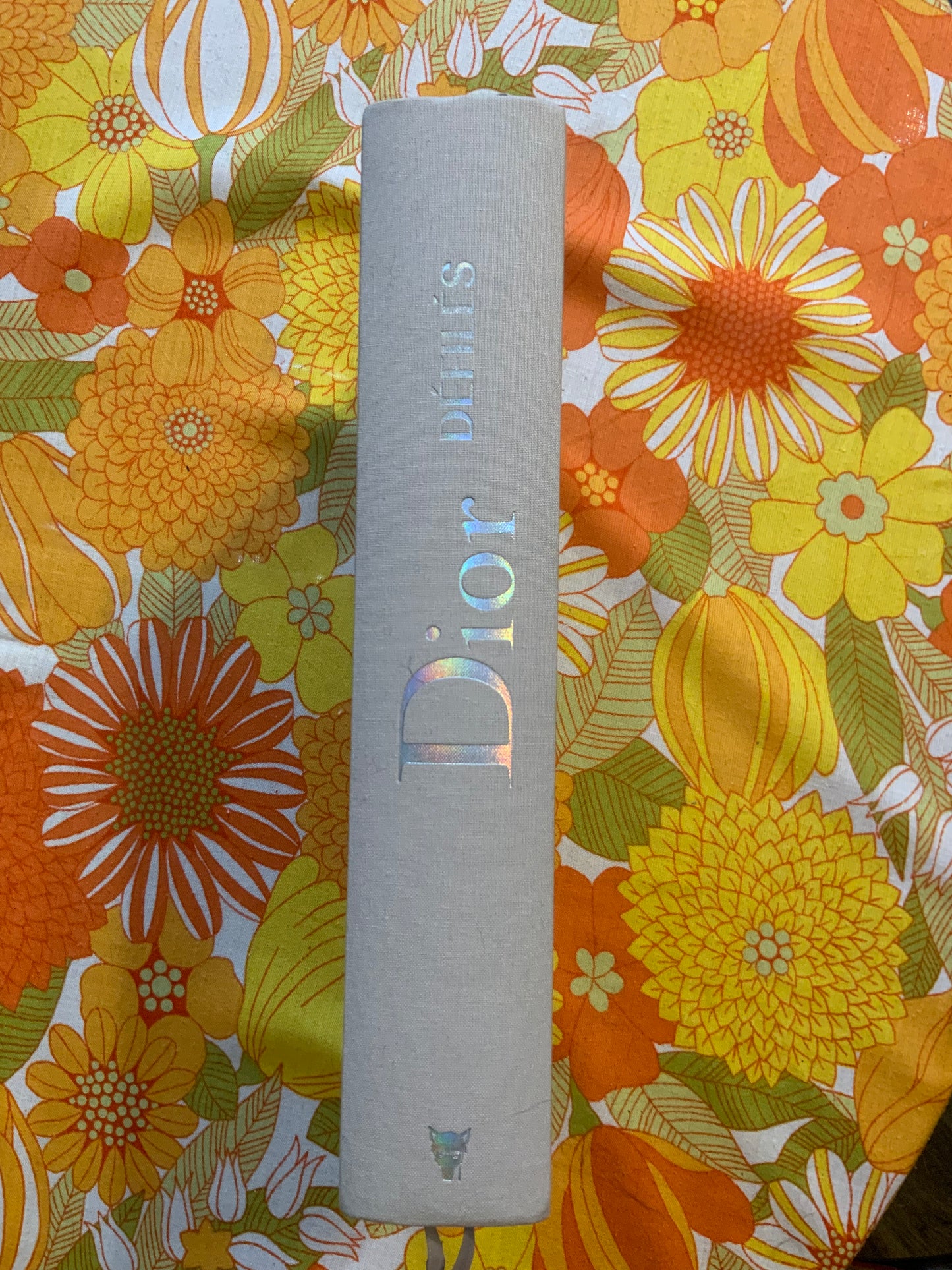 Livre des défilés de Mode de la maison DIOR de 1947 à 2016- Mode France.