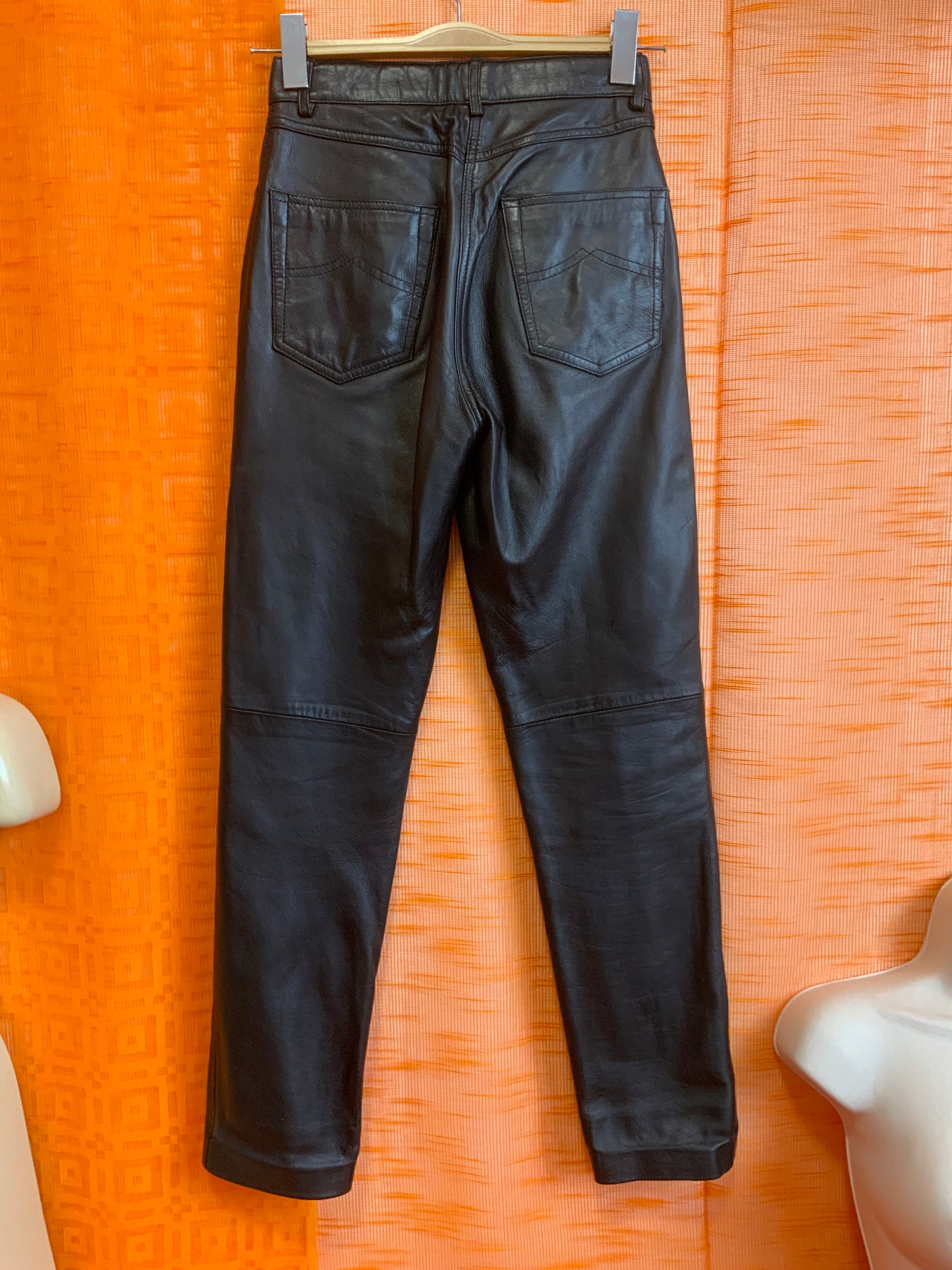 Pantalon Cuir Noir Vintage Mode 1990 - T34