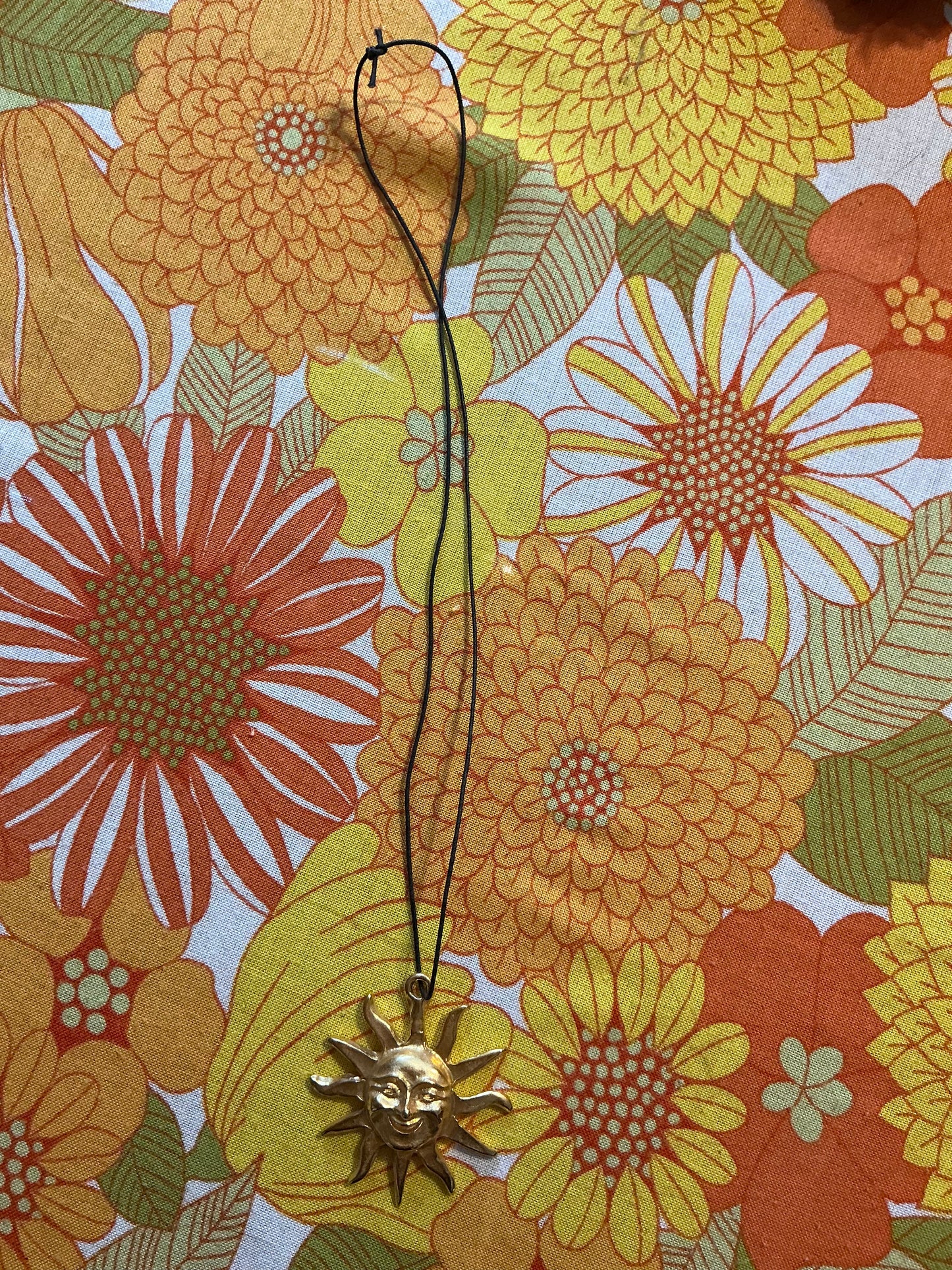 Collier Soleil Métal doré Vintage 1990-