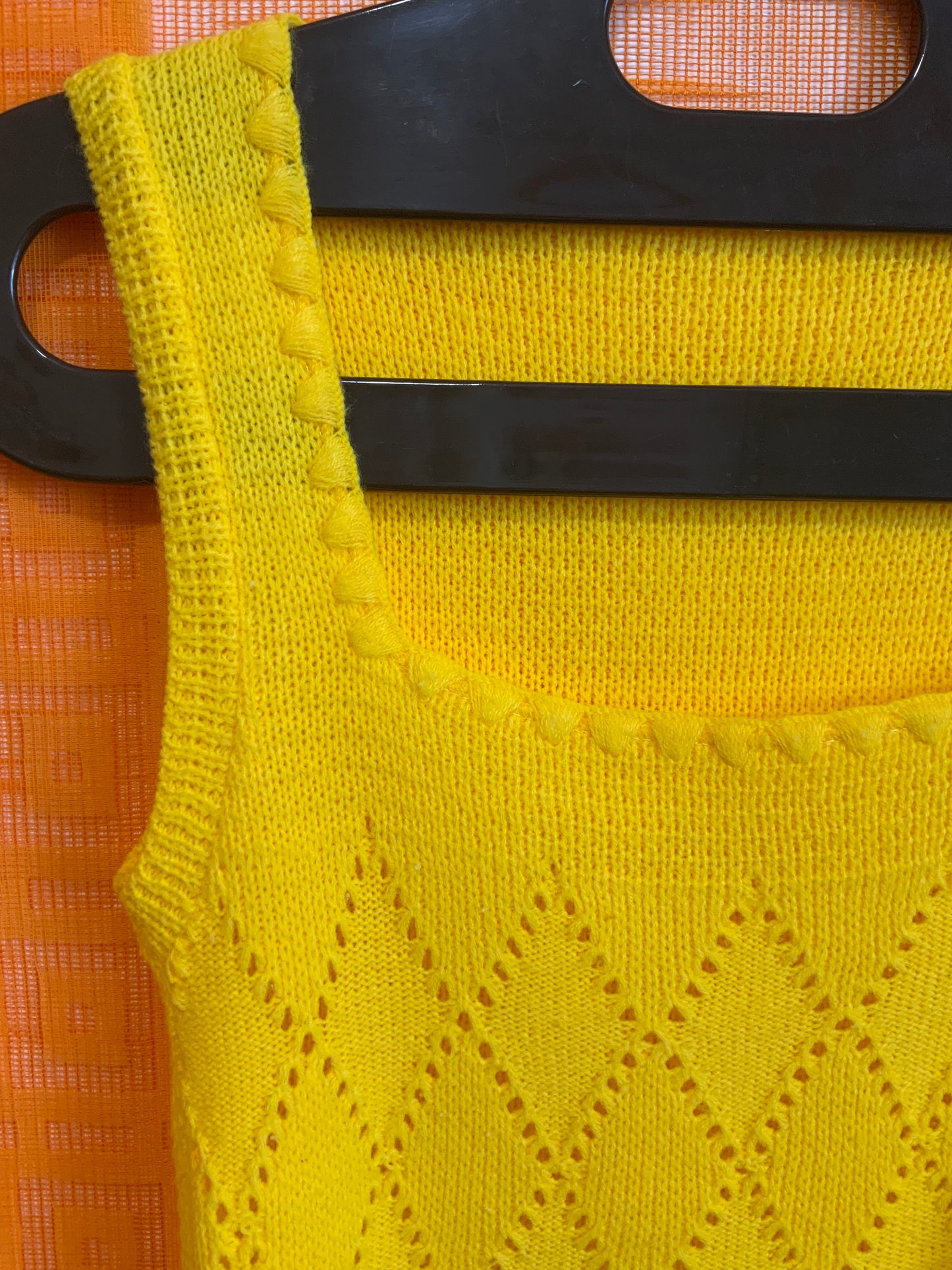 Tricot trop mignon Vintage 1970- T38