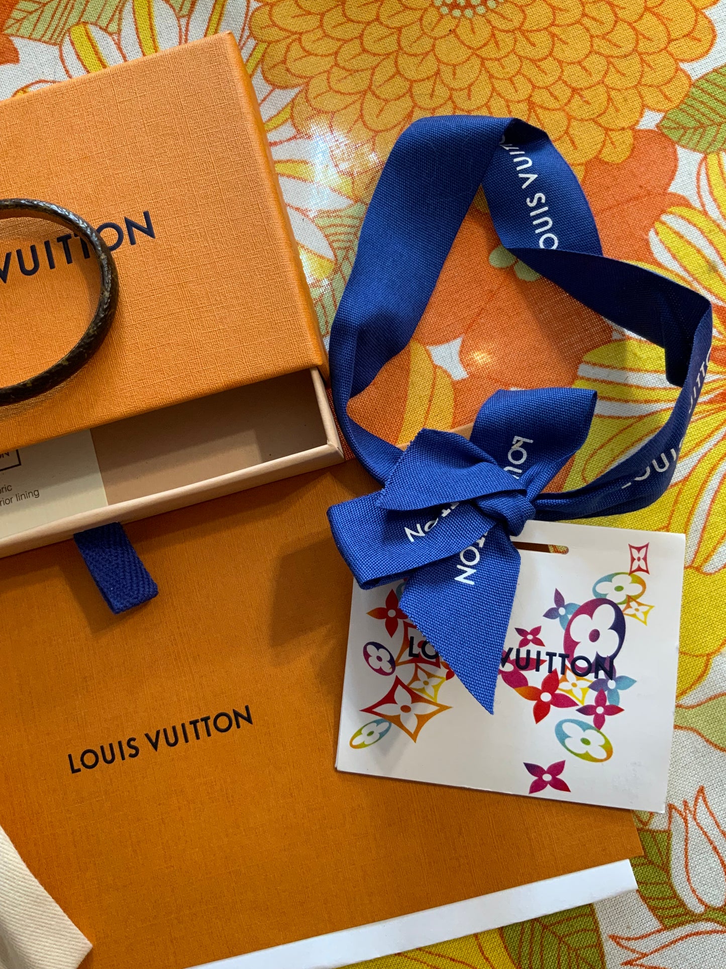 Bracelet Louis Vuitton Alma Cuir Monogrammé Luxe