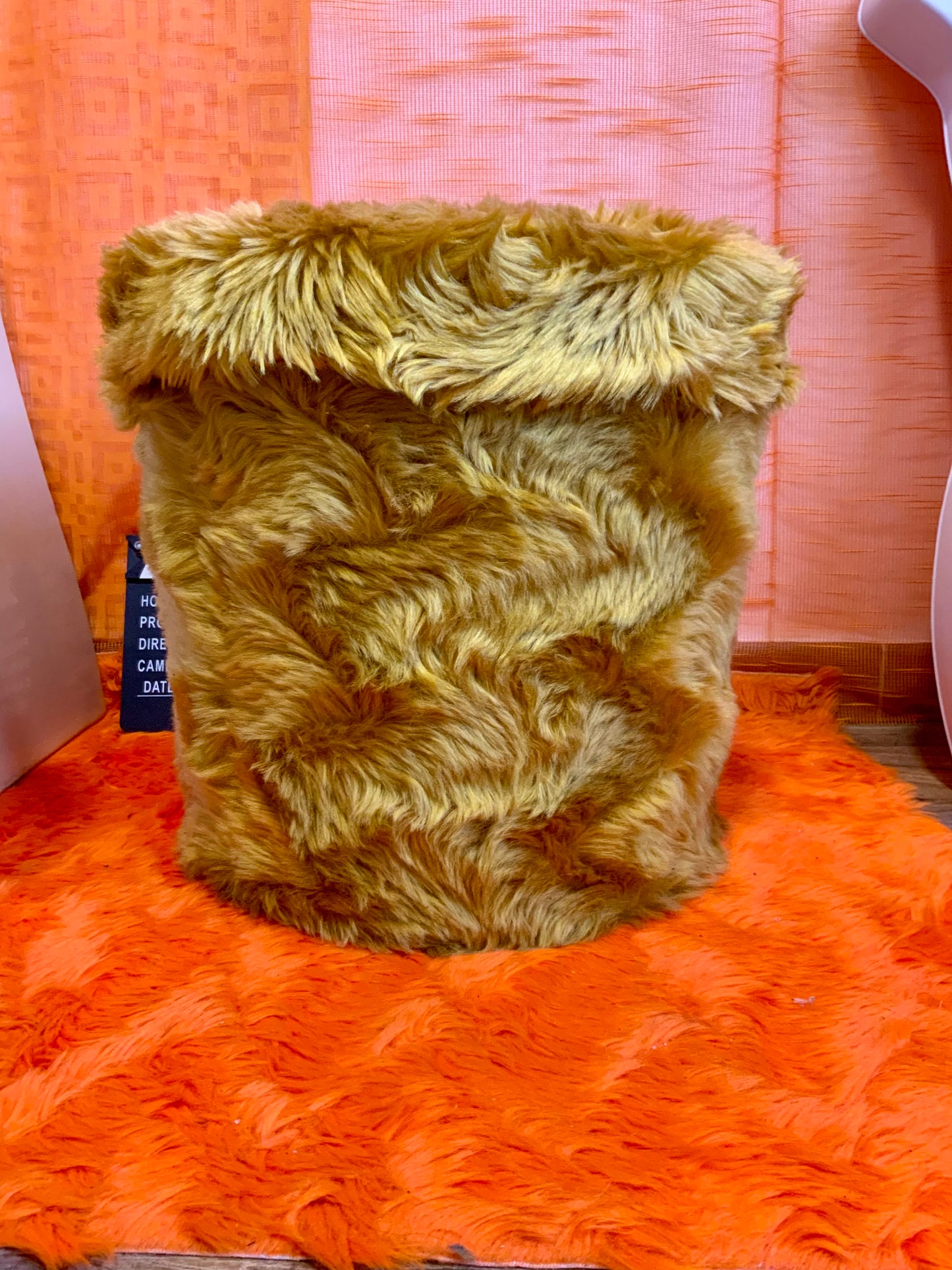 Pouf Coffre à poils Crylor Ocres Vintage 1970-