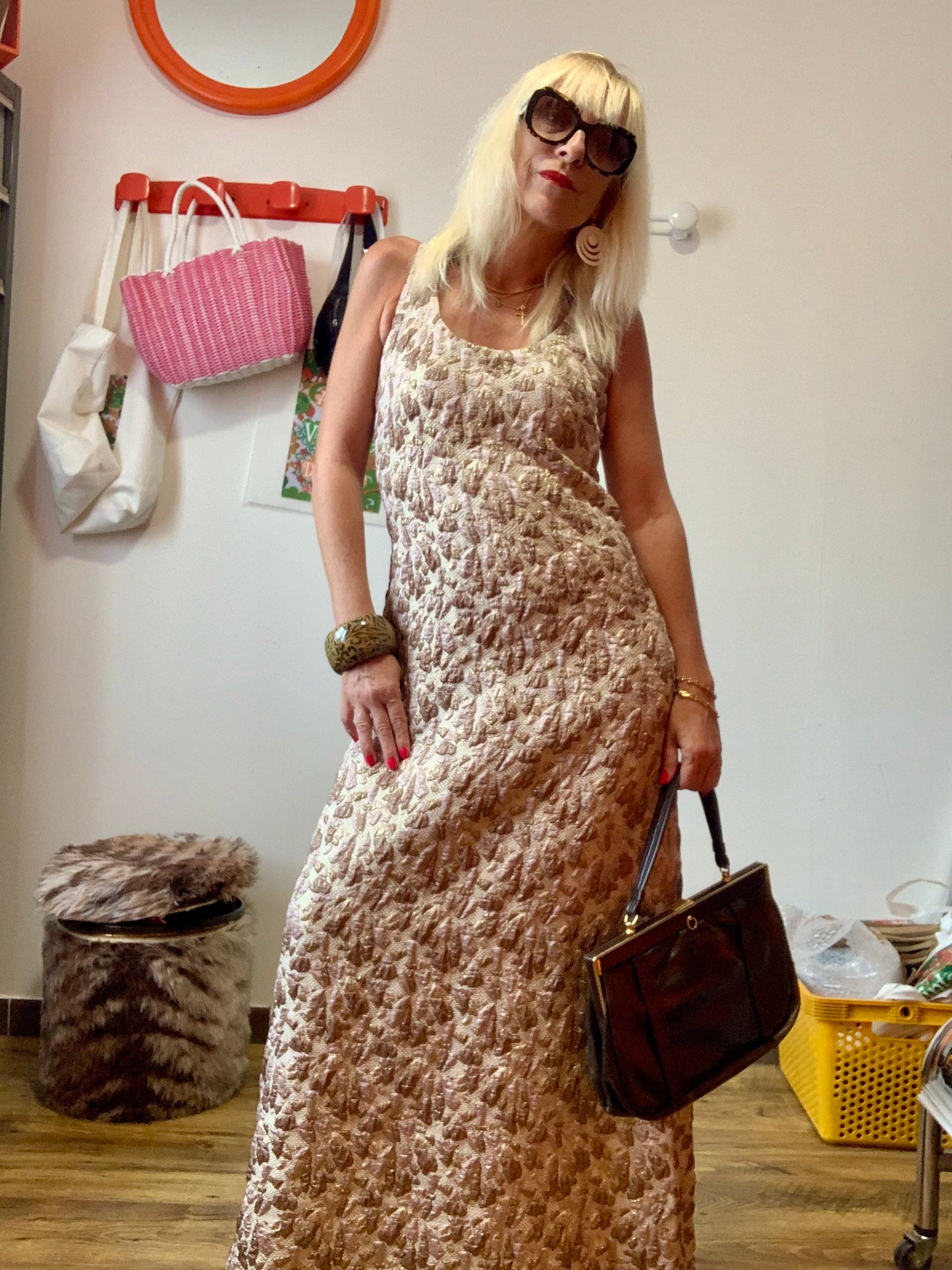 Robe Longue Vintage 1960 Confection main Tissu Brocart- T40 maxi.
