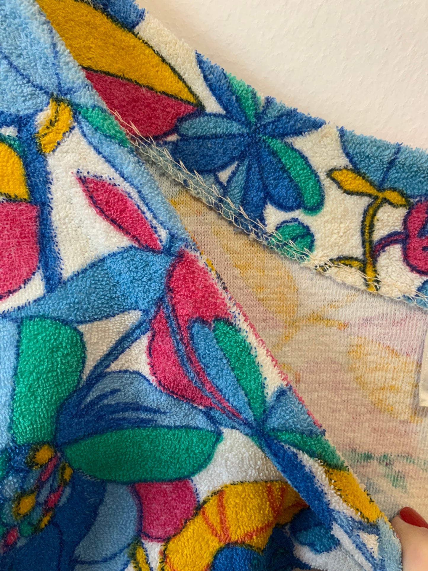 Robe a fleurs en matiere Eponge Vintage Belgium 1960/70- T52