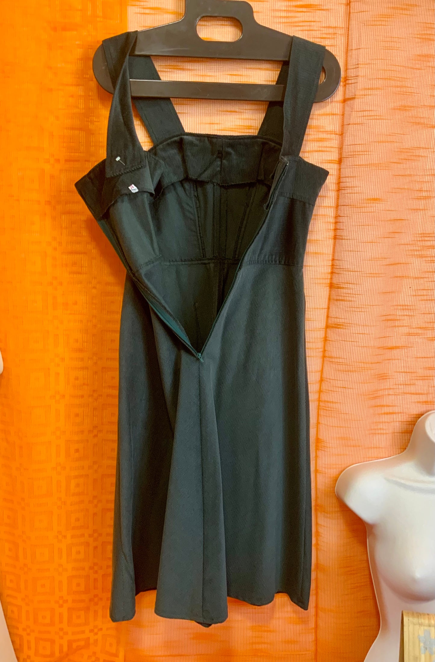 Robe originale Neuve Vintage 1970 Velours côtelé - T32/34
