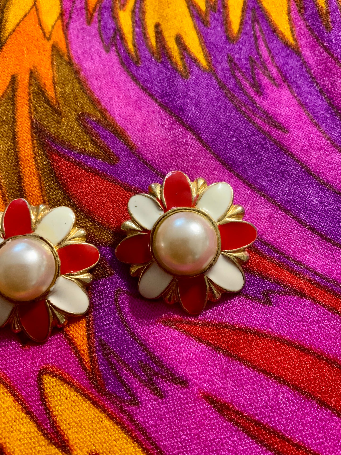 Boucles d’oreilles 1990 Fleurs Métal Vintage