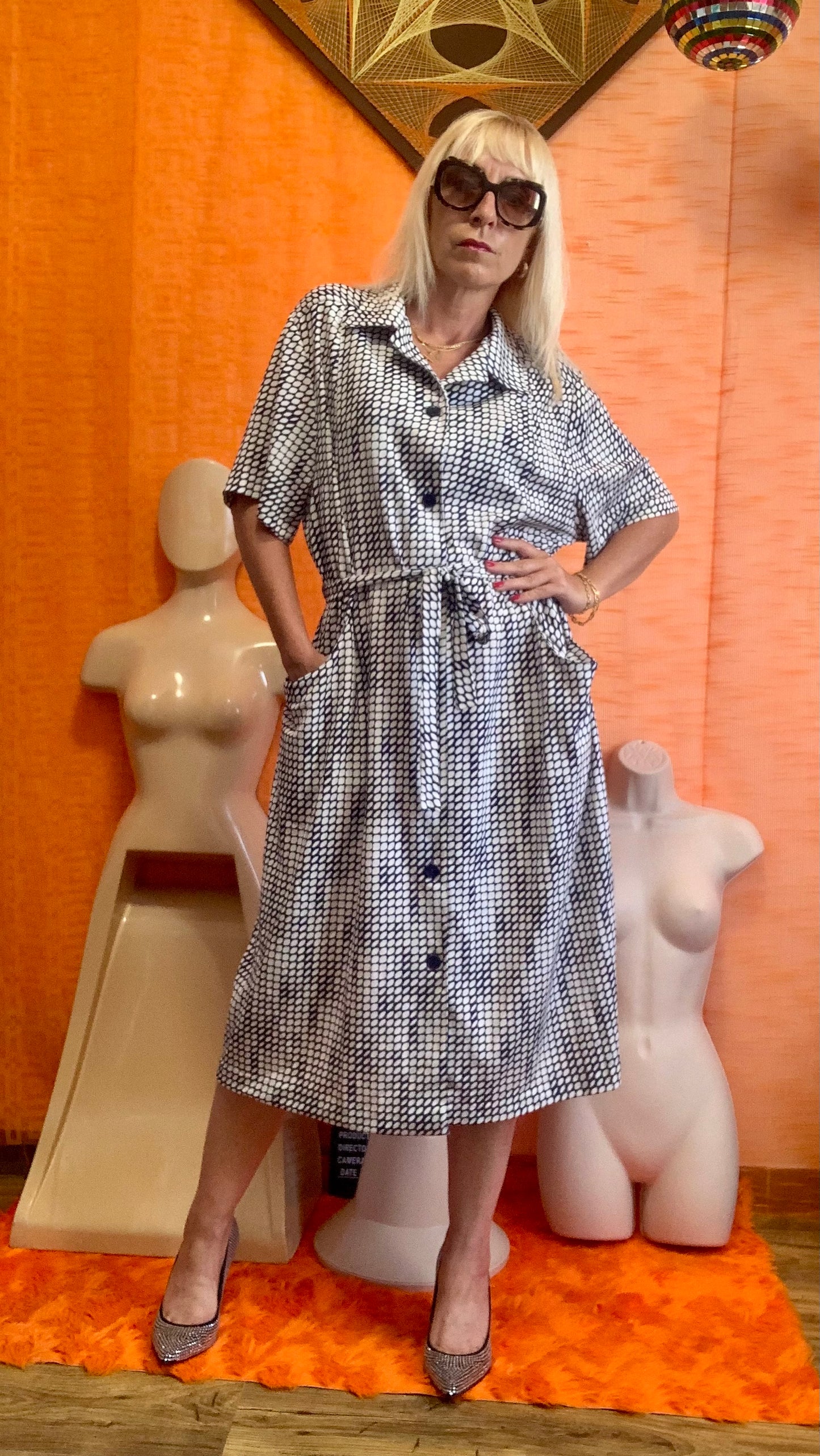 Robe Vintage 1980 A motifs - T46 et inf.