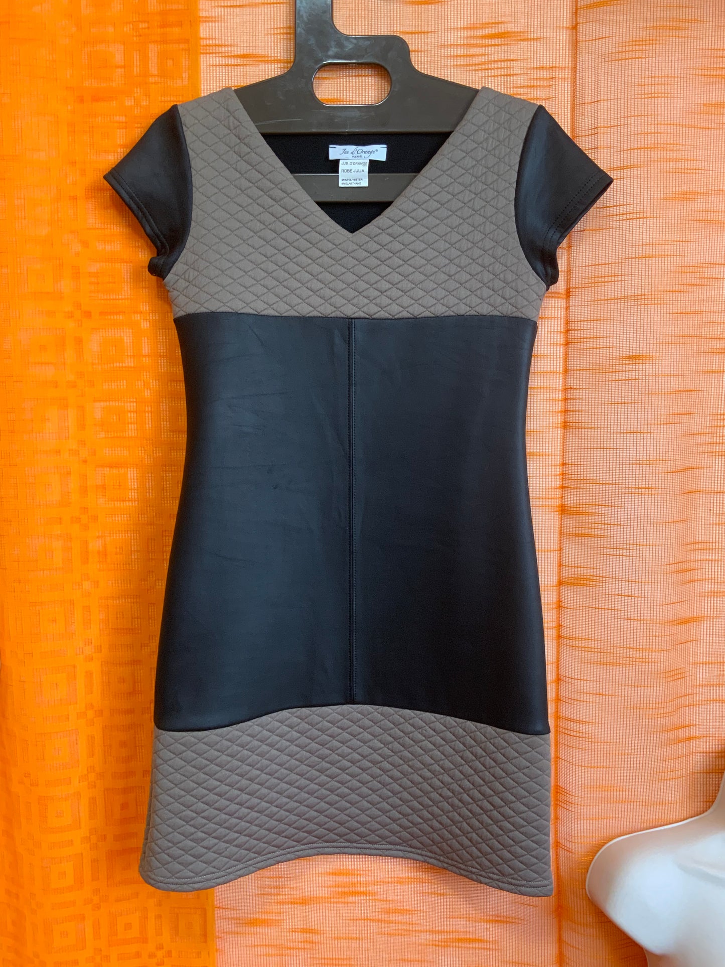 Robe Originale effet cuir Vintage 1990 Jus d’orange France - T36