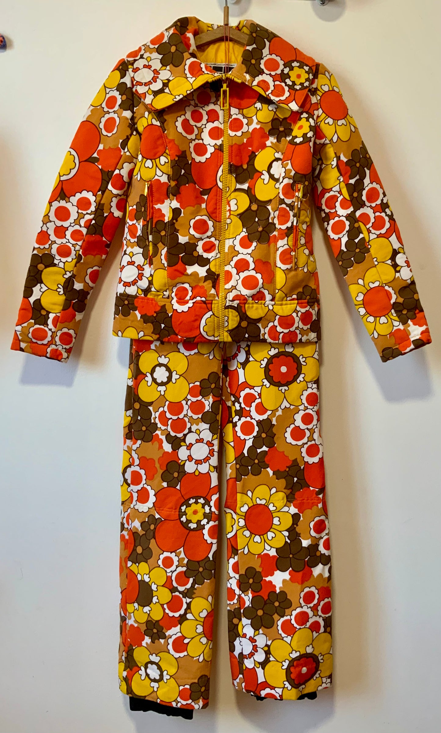 Colsenet Haut de gamme Ensemble Flowers power Vintage 1970 Pièce exceptionnelle- T32