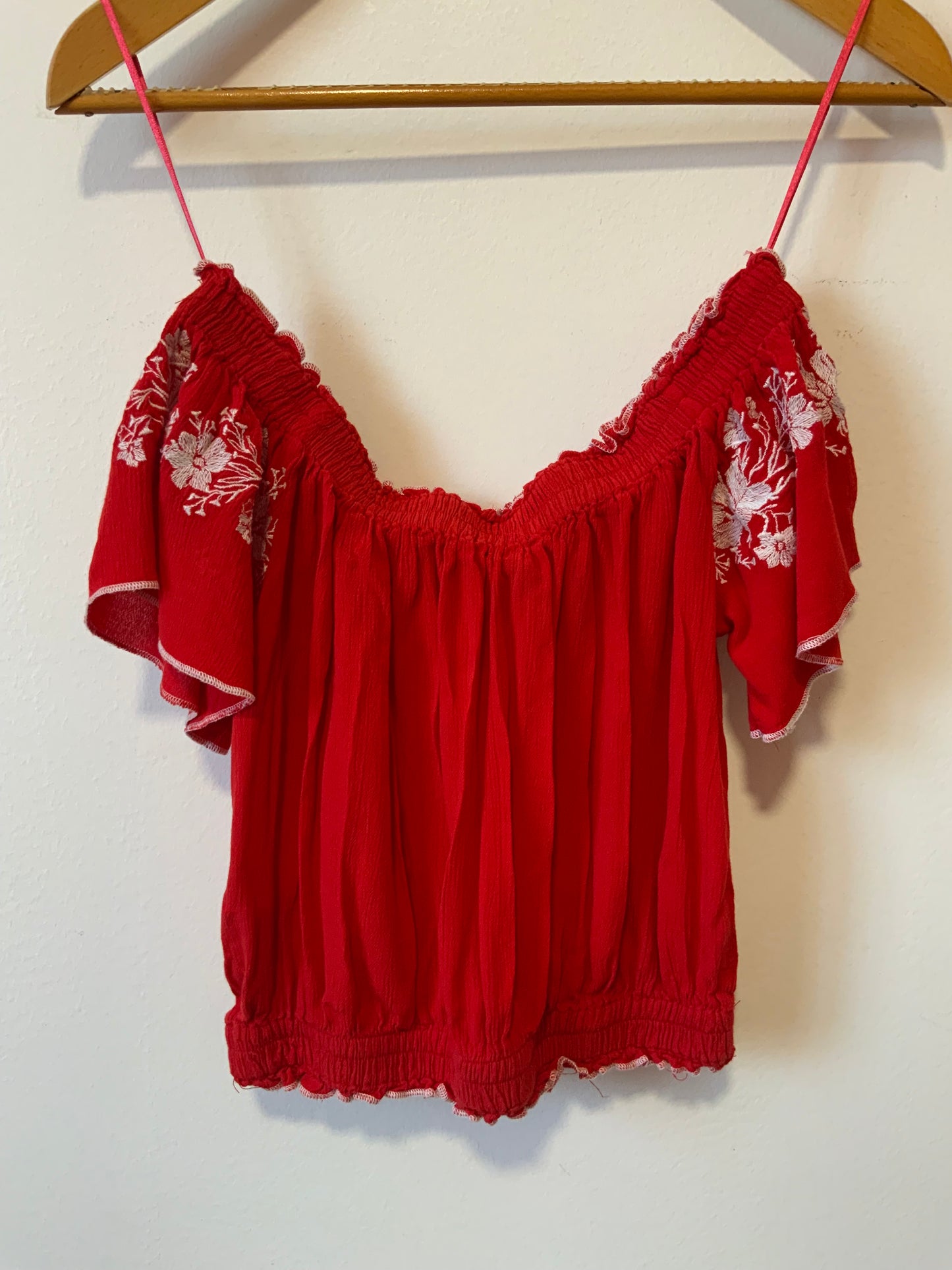 Top Epaules dénudées À fleurs- T XS