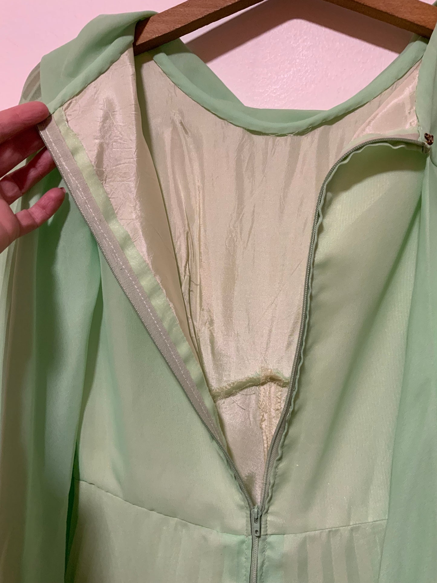 Robe incroyable Plissée Création Main 1960/70 Vintage- T30/32