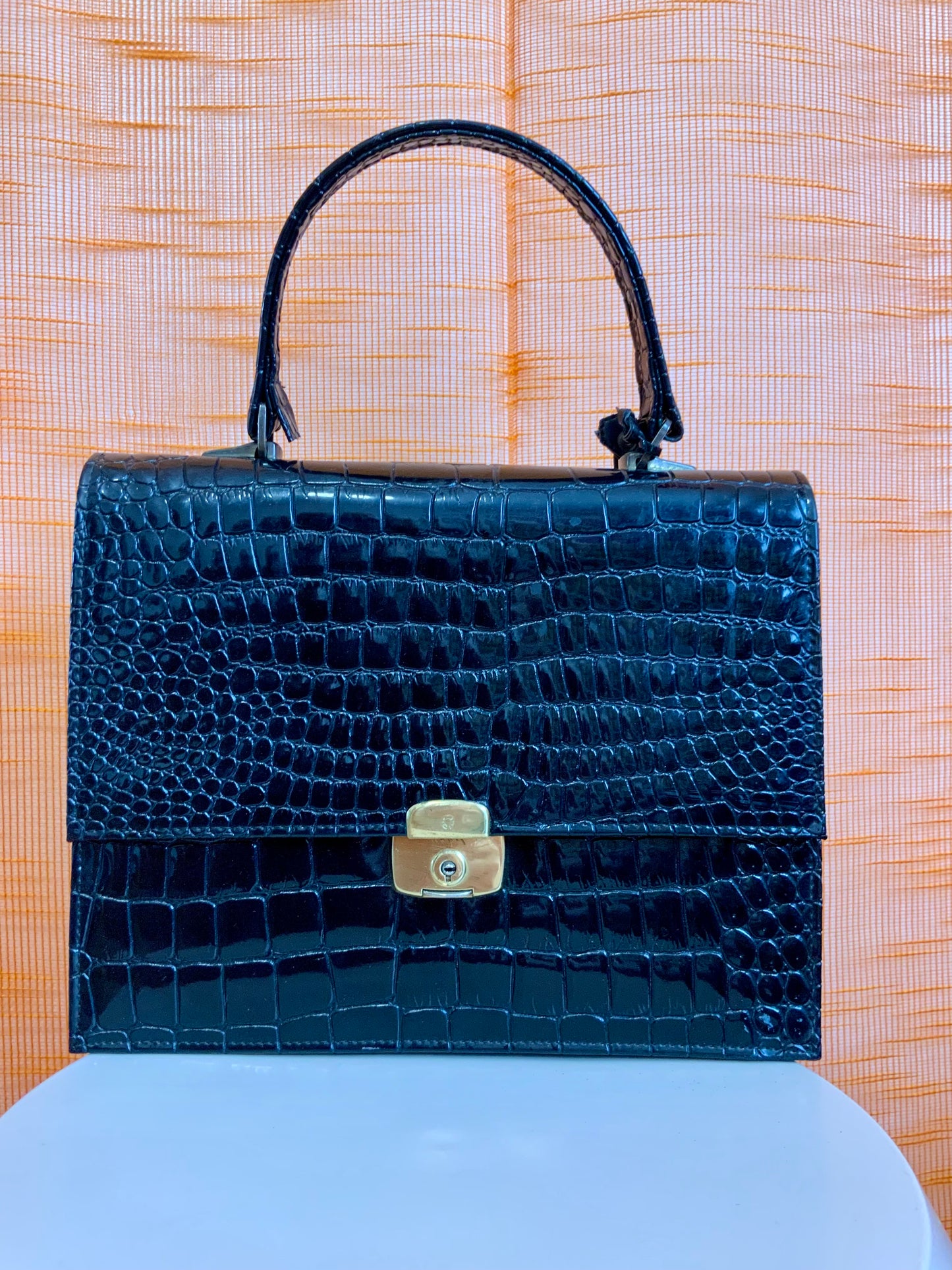 Sac à main Cuir Vernis grains croco Vintage Elegance