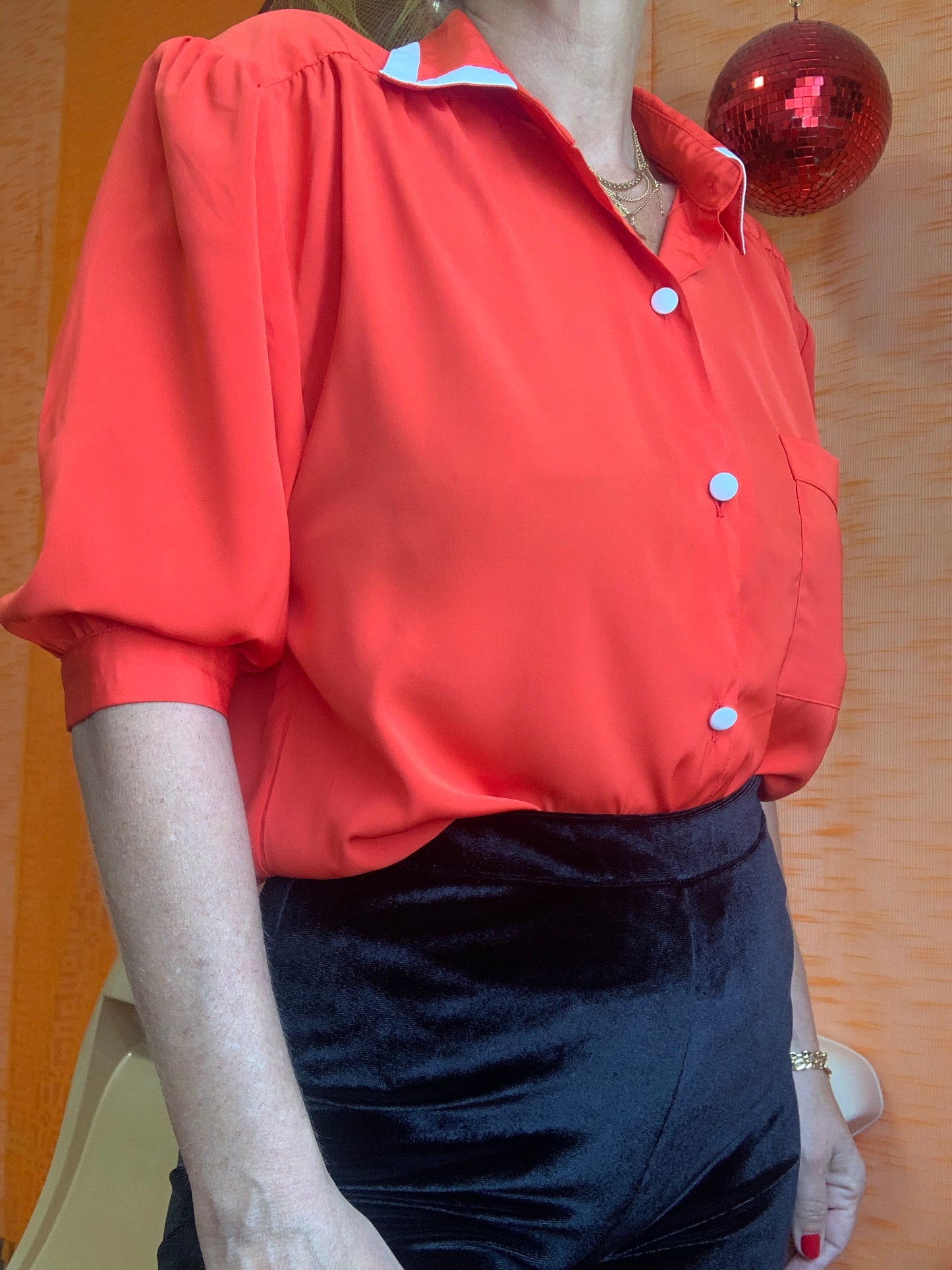 Superbe Chemisier Rouge Vintage 1980- T40