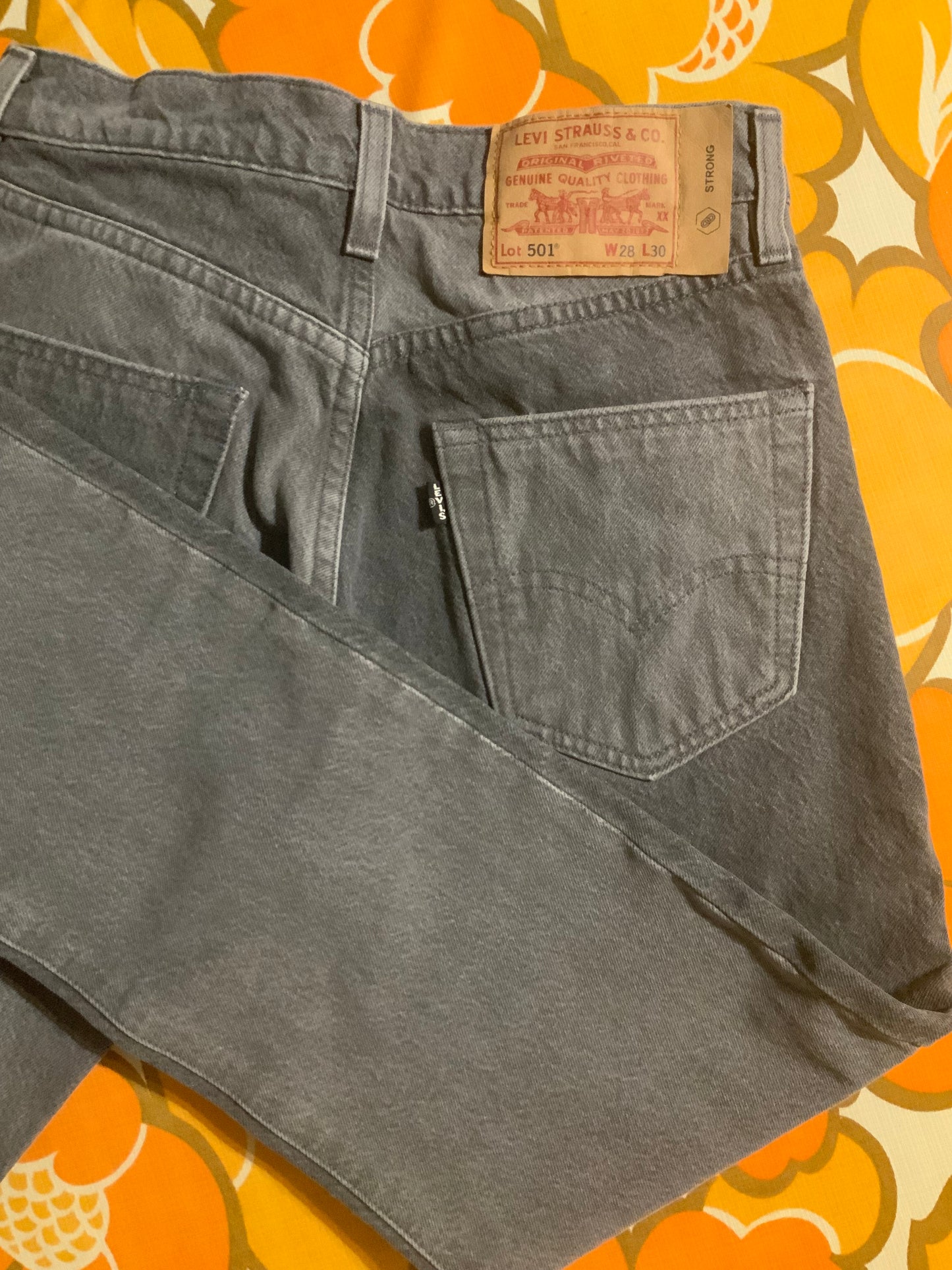 Jean Levi’s 501 Noir- T36 W28