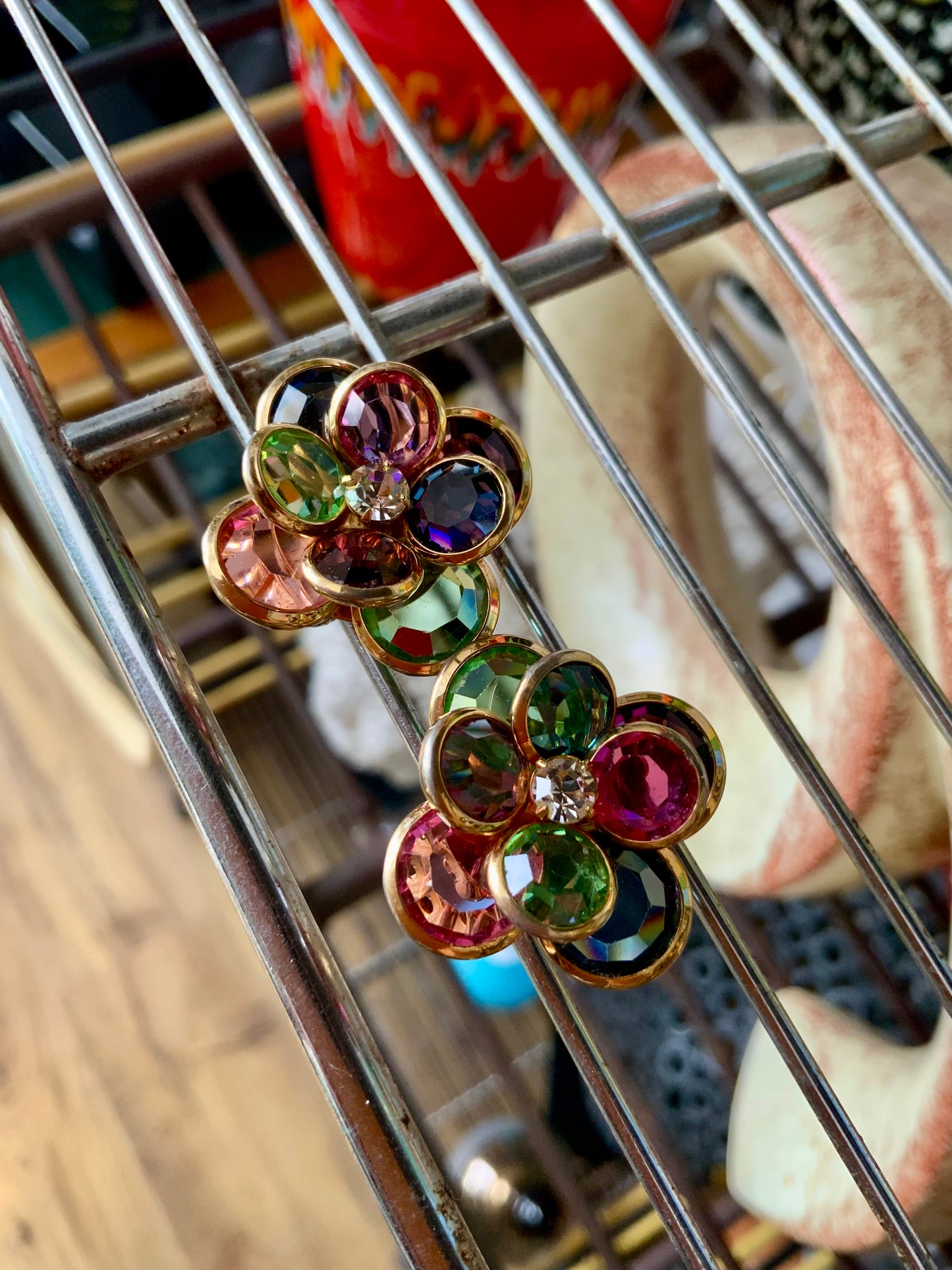 Boucles d’oreilles Vintage Pétales de verre Très chic Anciennes