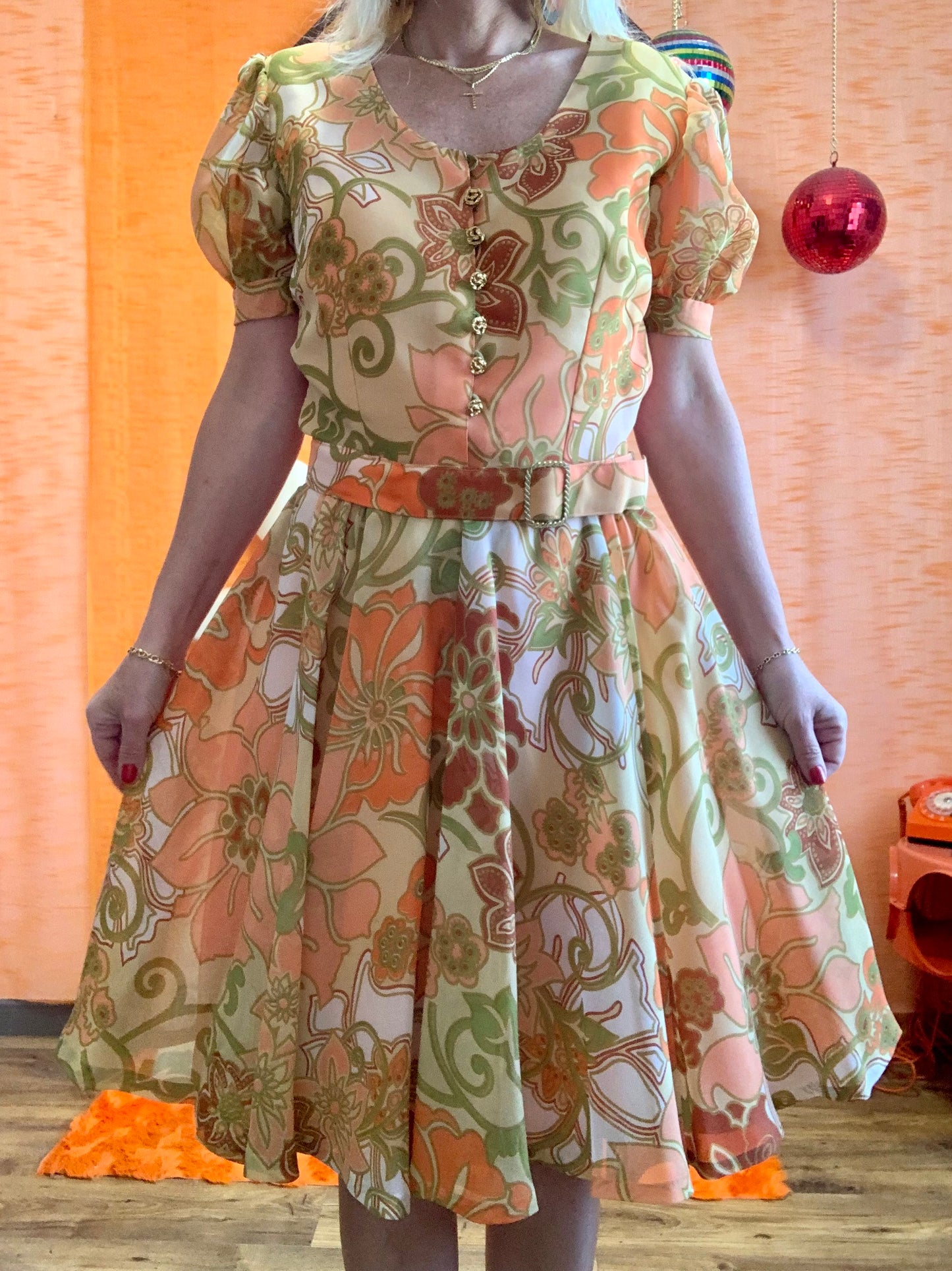 Superbe robe Mousseline Fleurs oranges Vintage 1960/70- T38/40