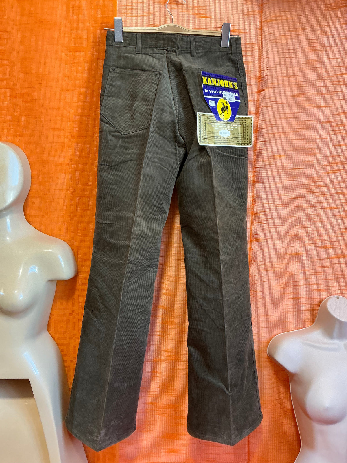 Pantalon Pattes d’éléphant Coupe USA Vintage 1970 Deadstock avec étiquette- Velours côtelé -T36