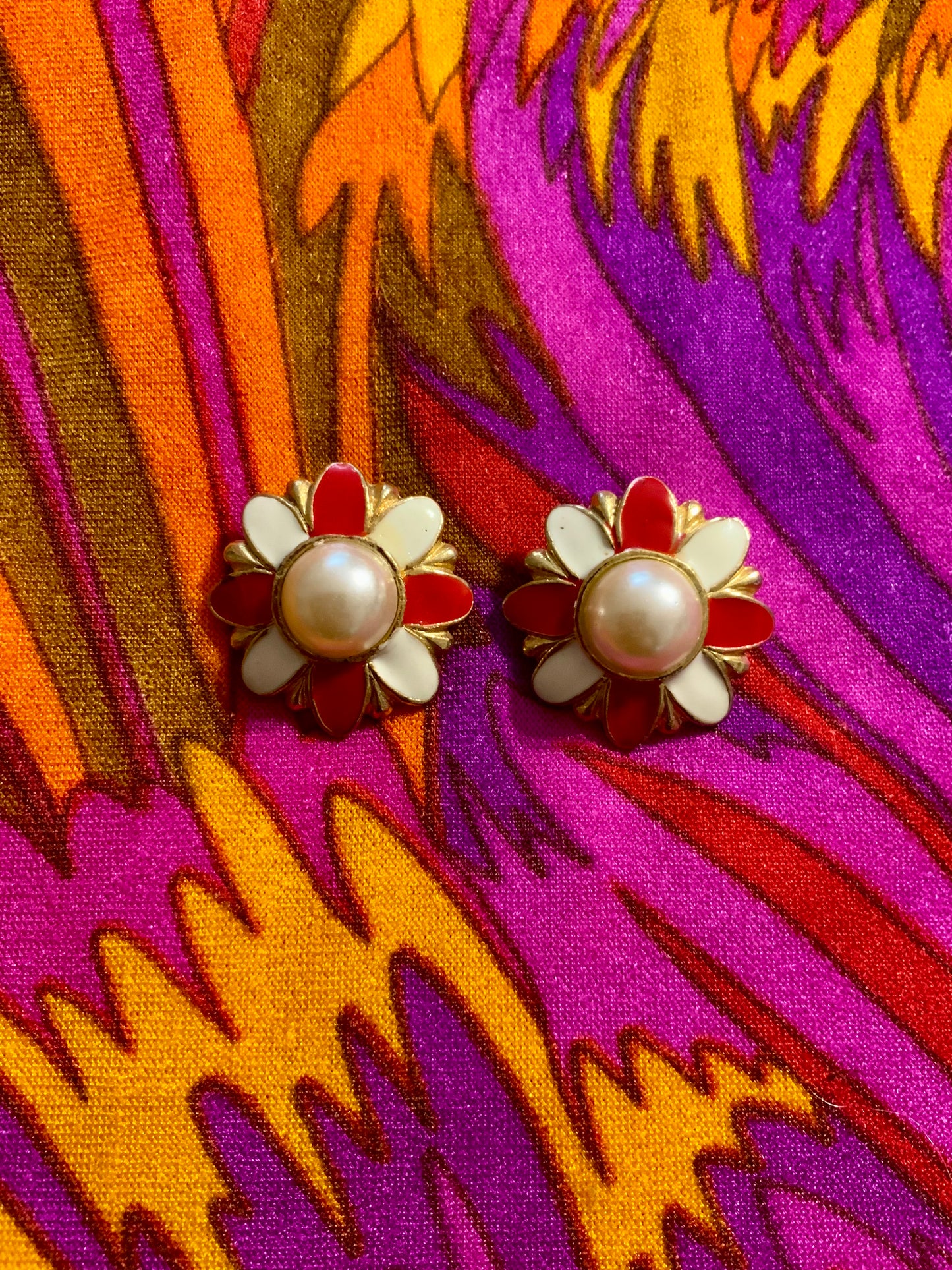 Boucles d’oreilles 1990 Fleurs Métal Vintage