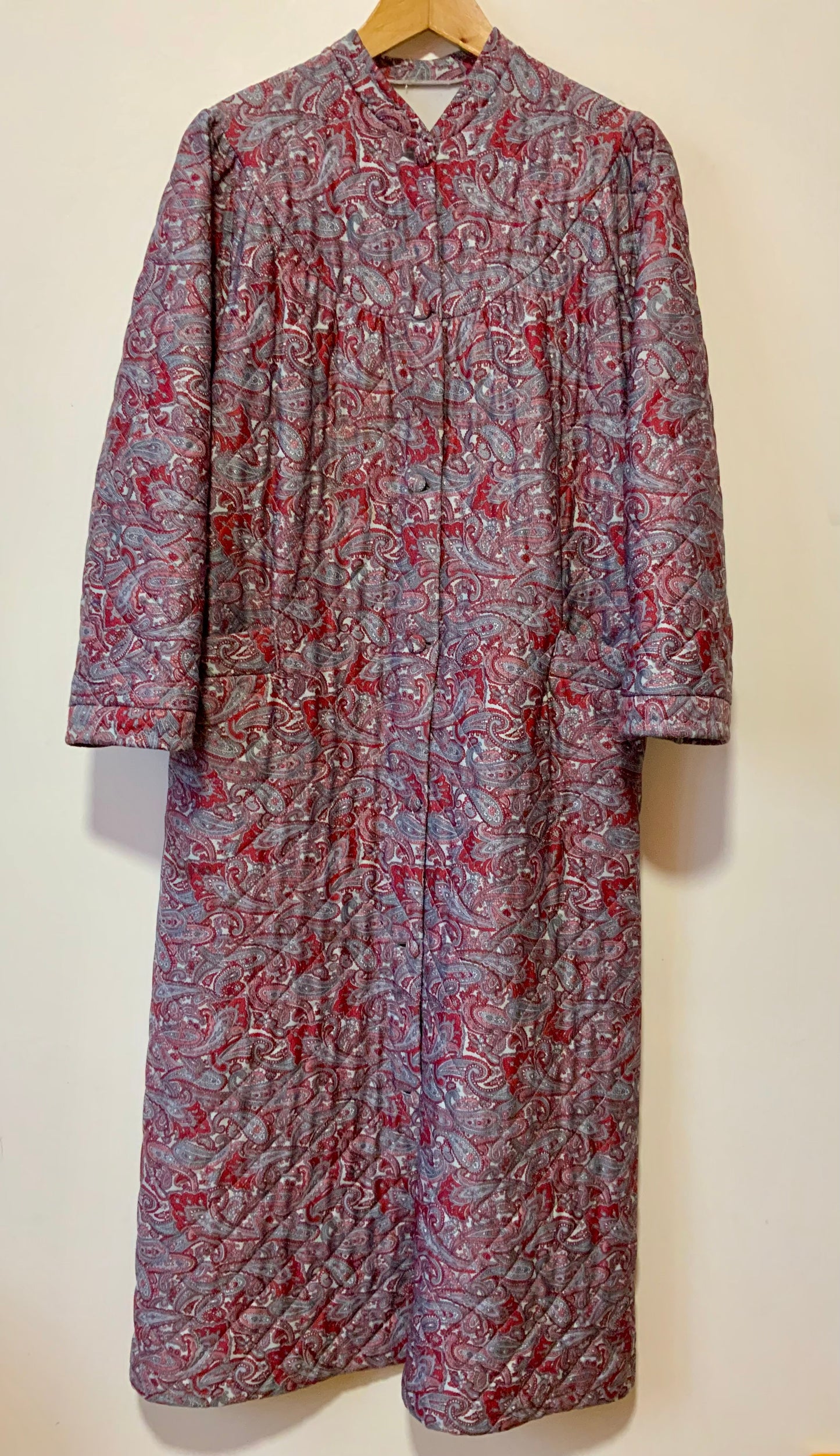 Robe de chambre matelassée Motifs Paisley 1970- T42