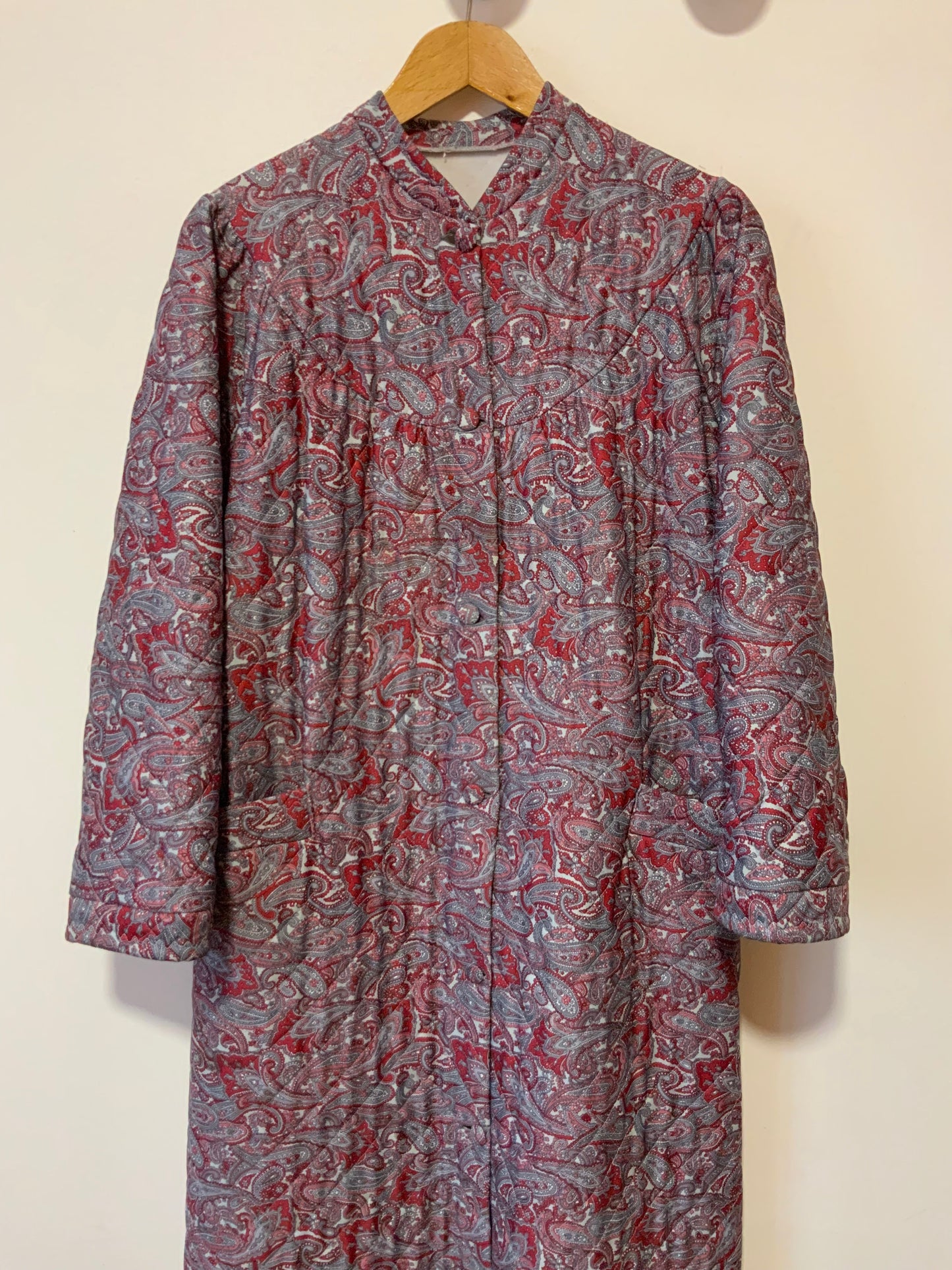 Robe de chambre matelassée Motifs Paisley 1970- T42