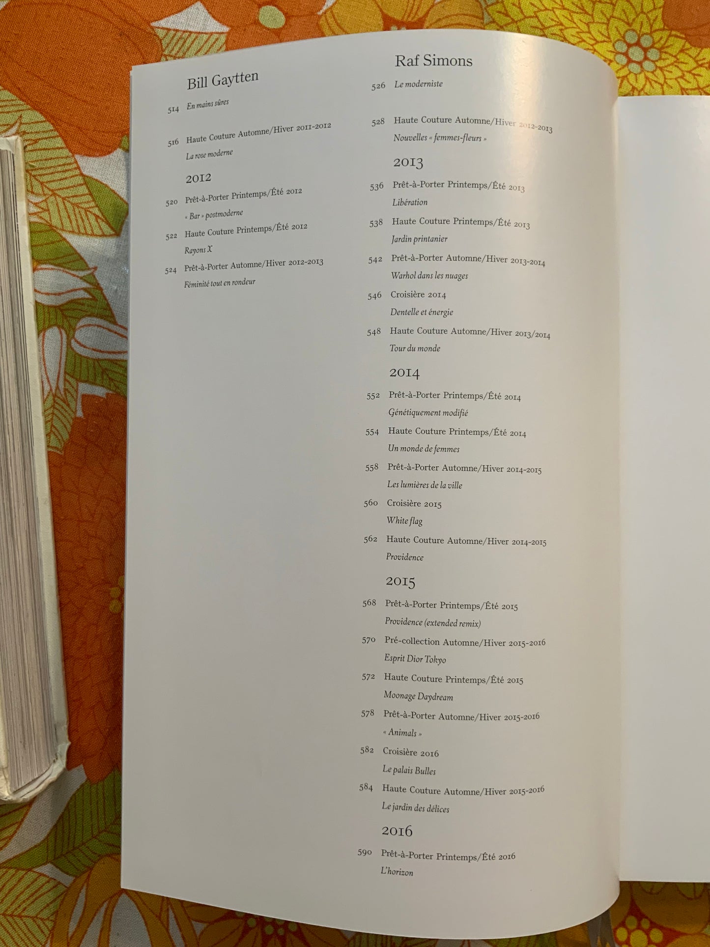 Livre des défilés de Mode de la maison DIOR de 1947 à 2016- Mode France.
