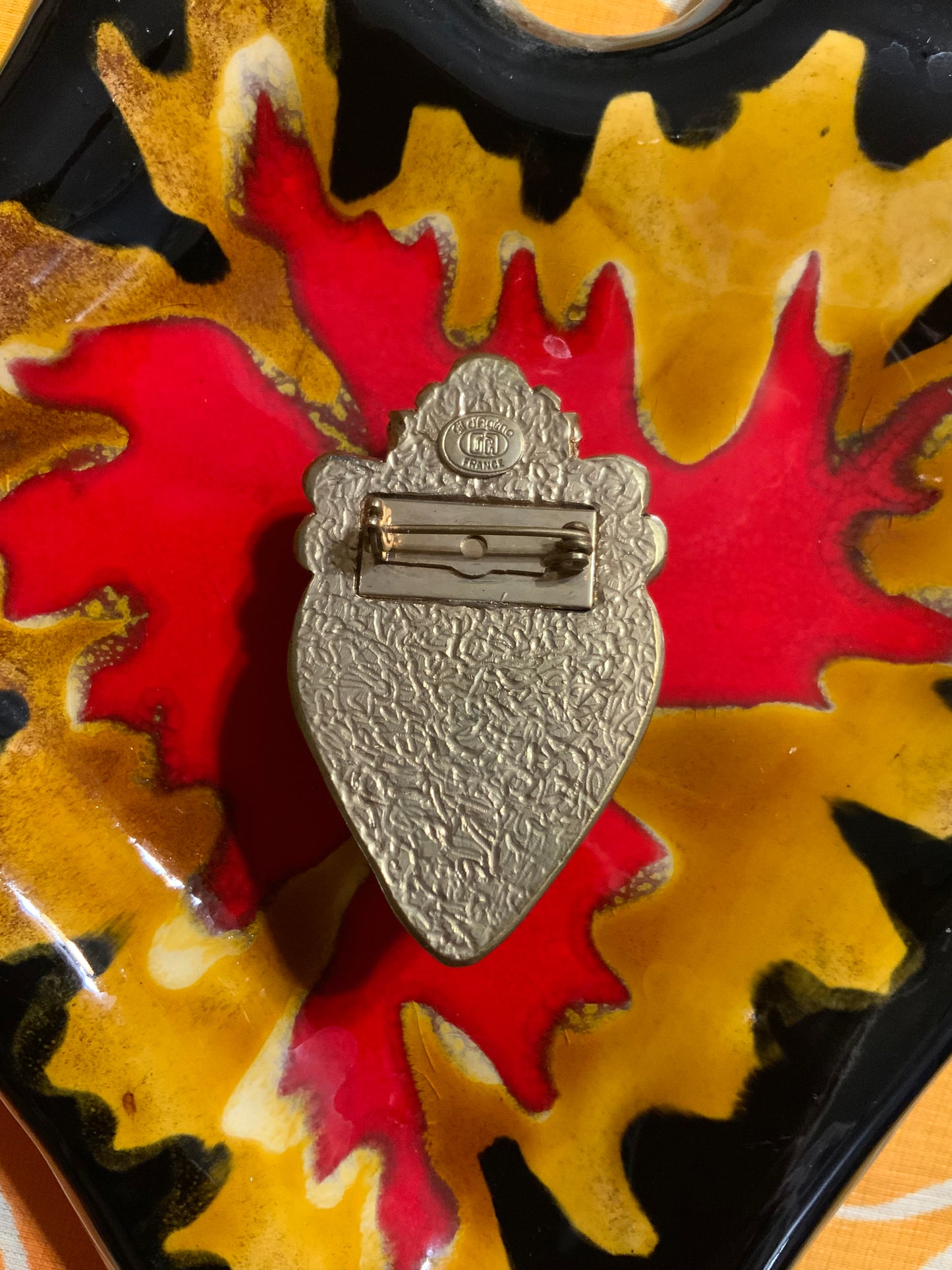 Broche de créateur France Vintage 1990