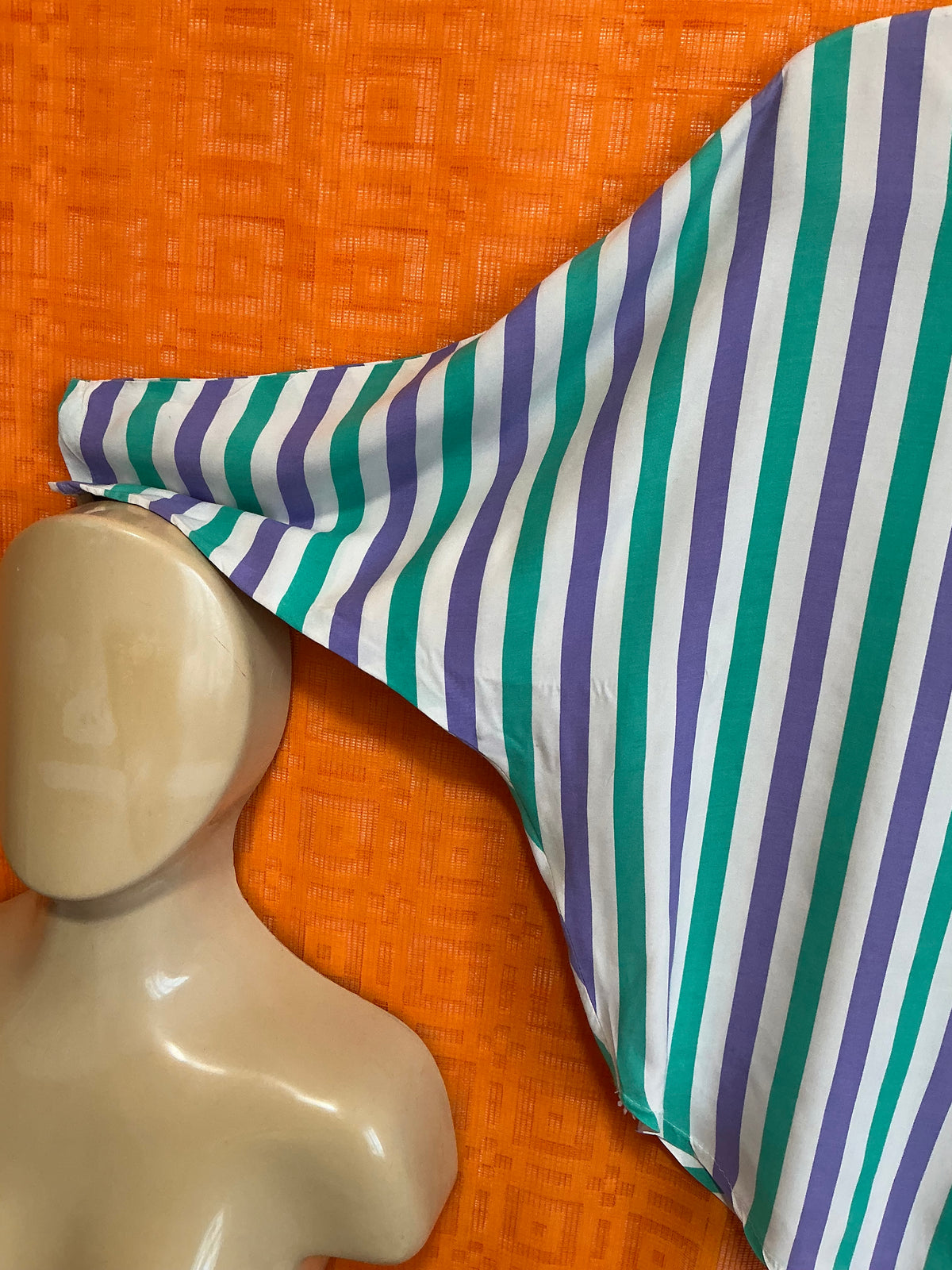 Chemise Originale 1980 Vintage Pure forme - France T44 maxi.