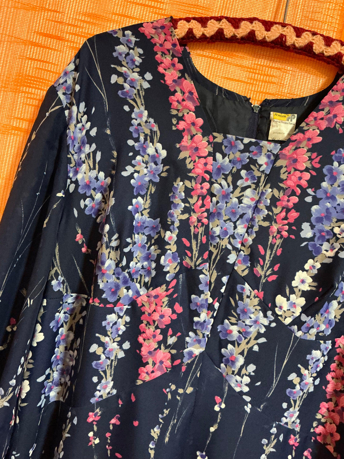 Robe Longue Tergal Mousseline à Fleurs Creation Vintage 1970- T46maxi.