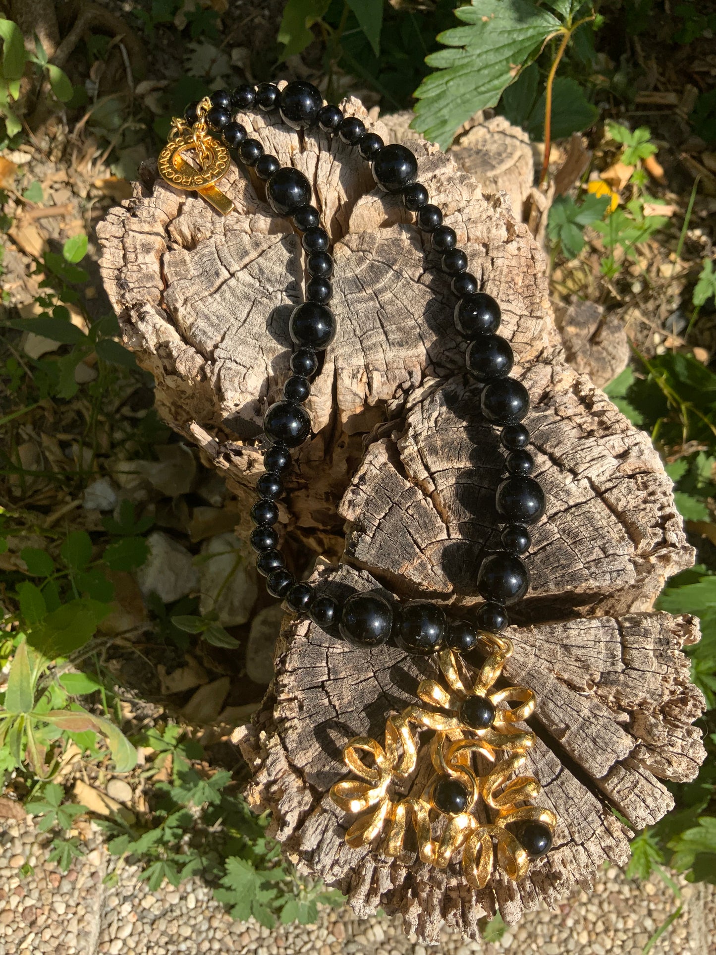 Collier Rochas Merveilleux et impressionnant France Paris Luxe.