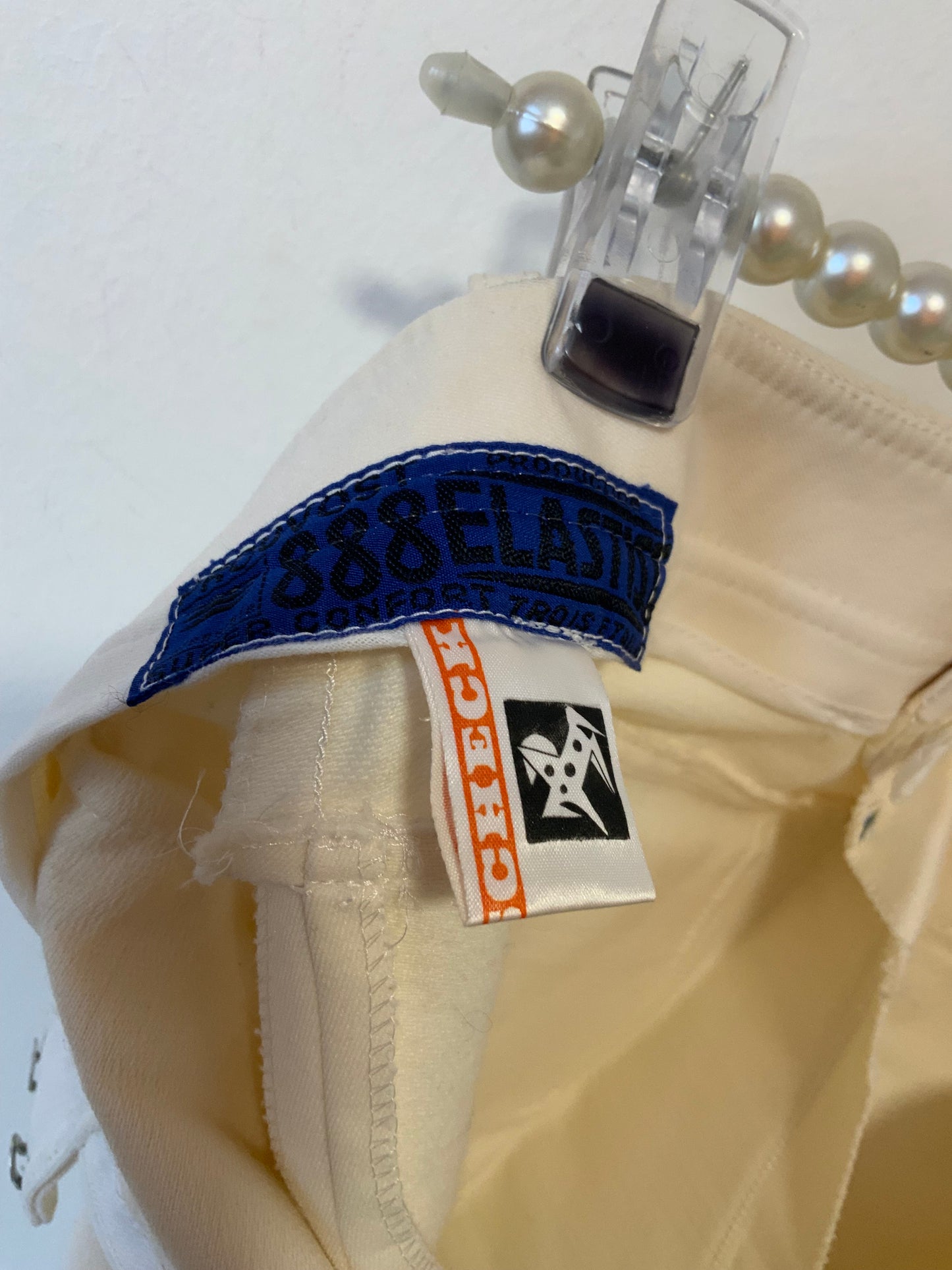 Rare et Superbe Flare 1960/70 Vintage Blanc Pur Rare Fuseau - T30/32.
