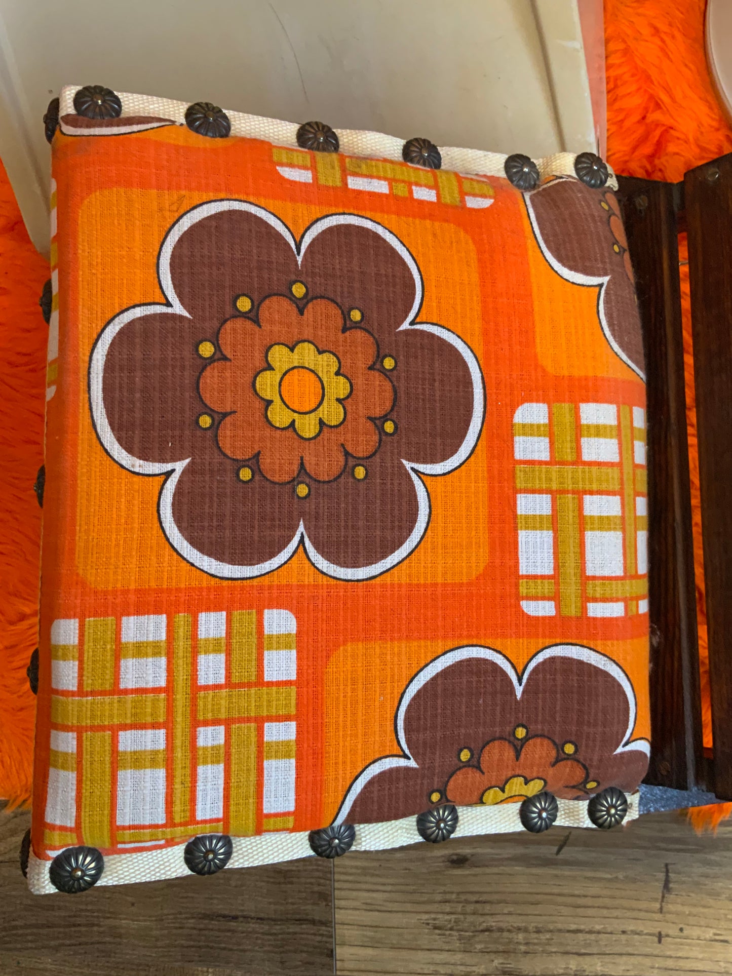 Repose Pieds 1970 Vintage Fleurs Oranges