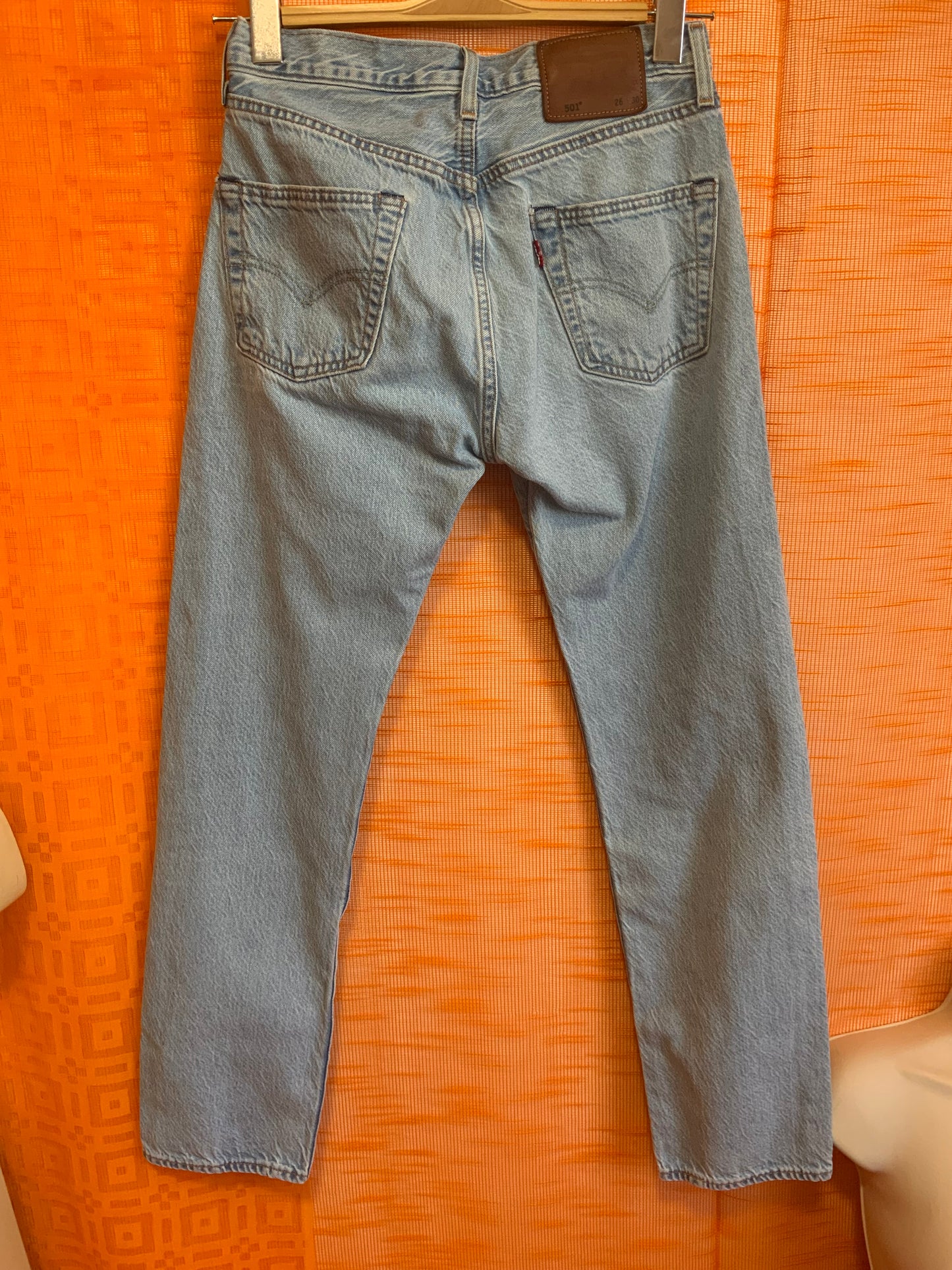 Jean Levi’s 501 denim bleu clair-T34