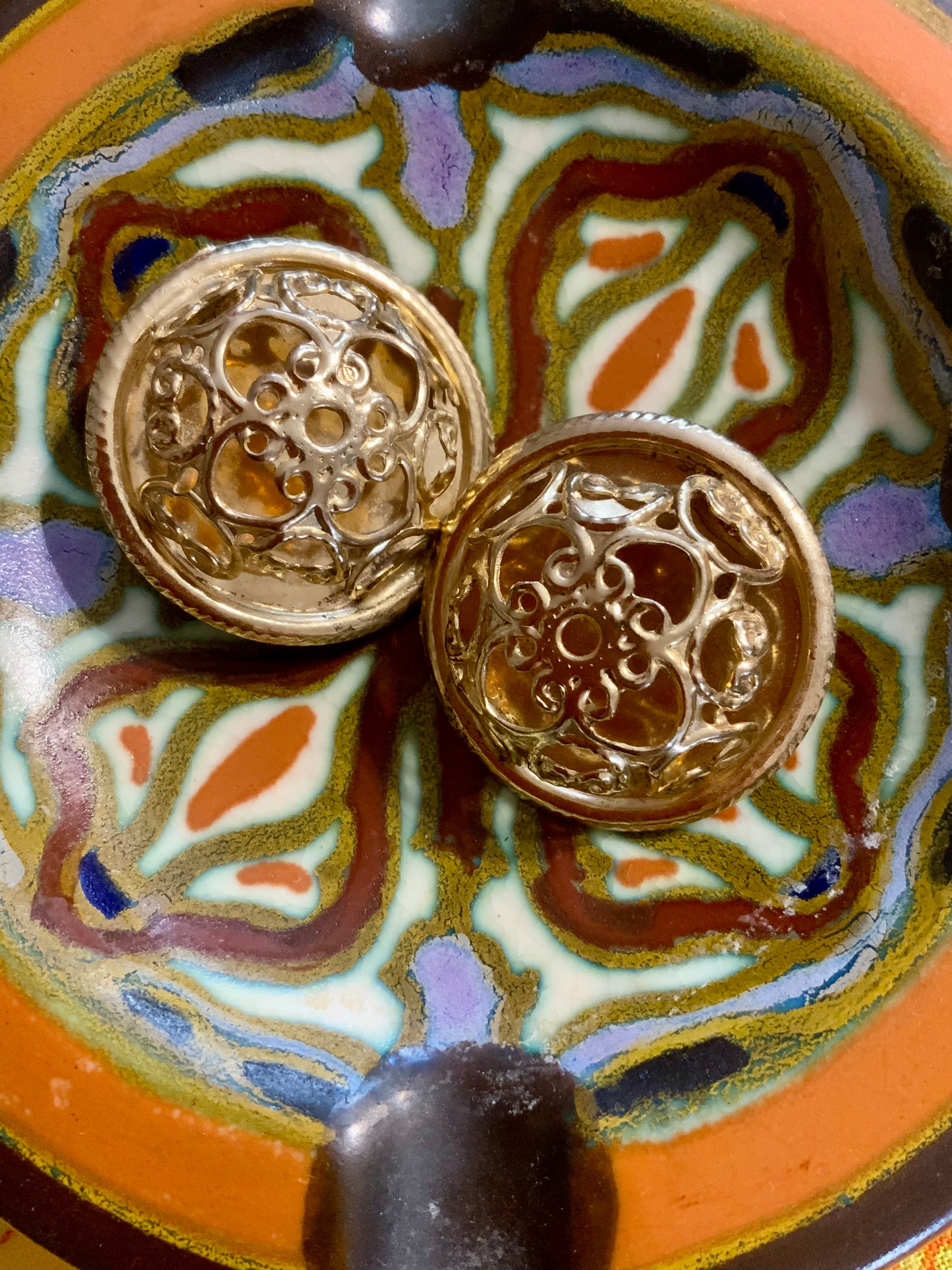 Superbes boucles d’oreilles Vintage 1980 Stylées