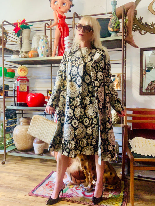 Ensemble Création Chic Fleurs dorées 1970 Fait main Unique Élégance Assurée