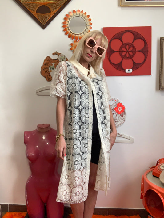 Chemise longue à dentelle Motifs Fleurs Matilde Cano Chic