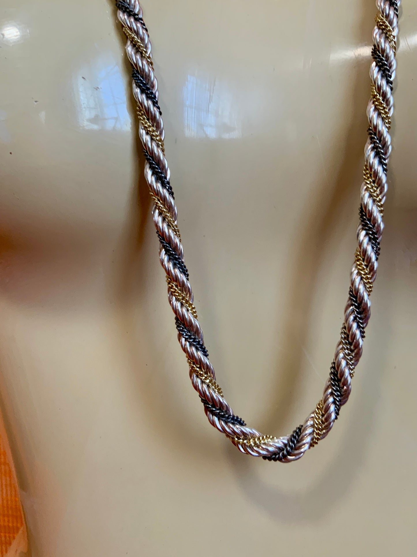 Collier métal 3 couleurs Torsade Vintage 2000’