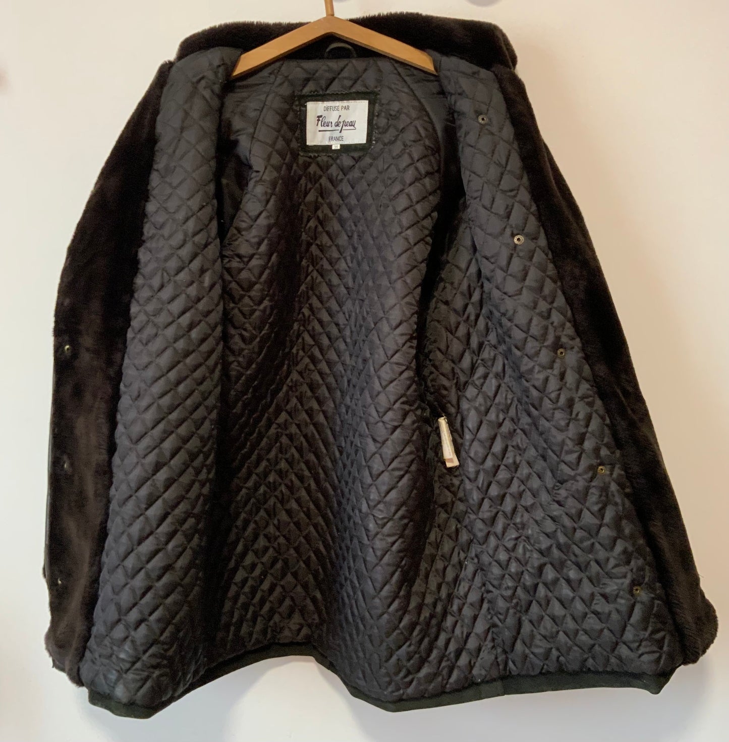 Manteau Vintage 1980 Aspect daim et empiècements cuir Matelassé et fourrure synthétique